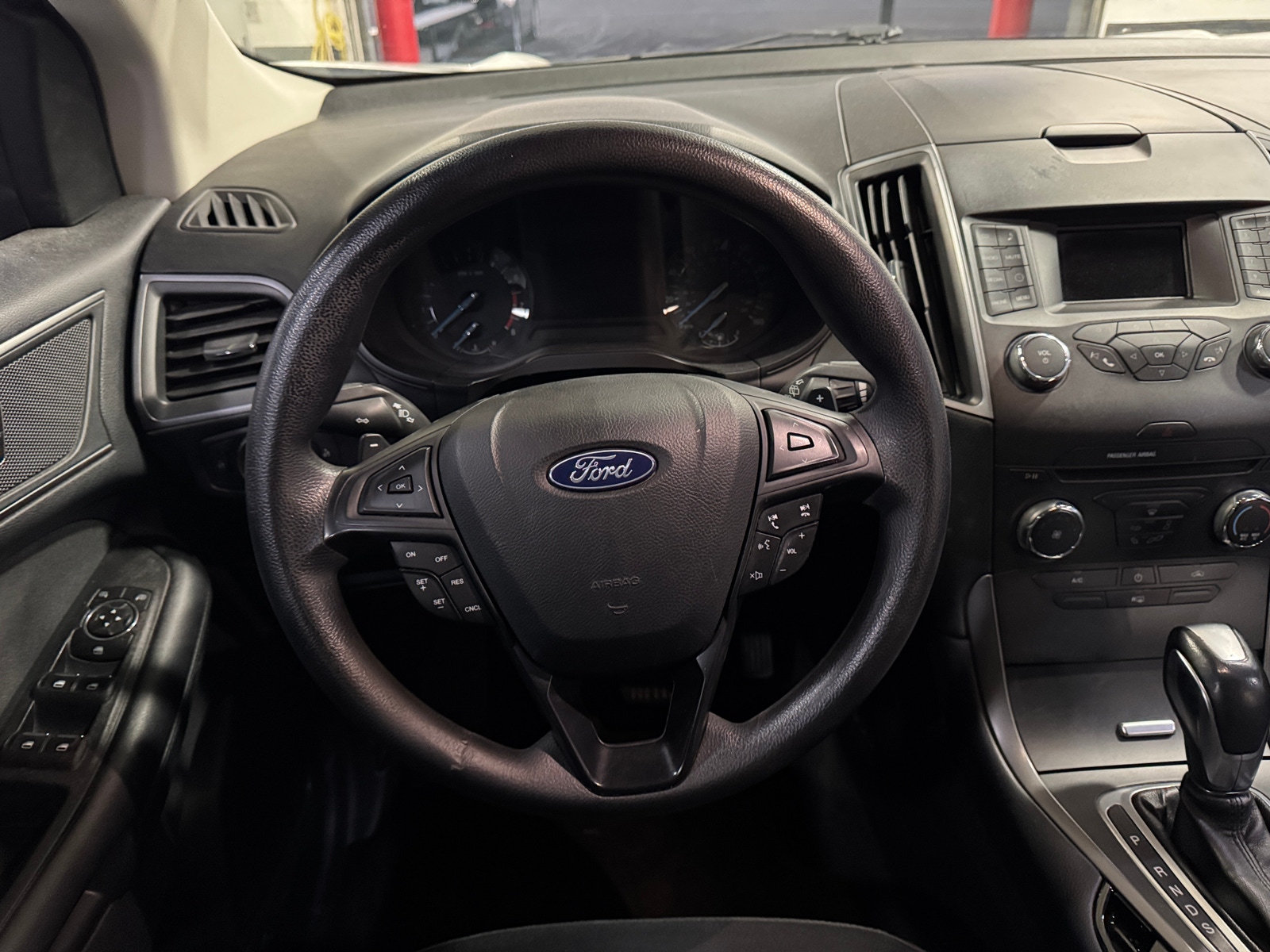 Thumbnail: 2018 Ford Edge - 5