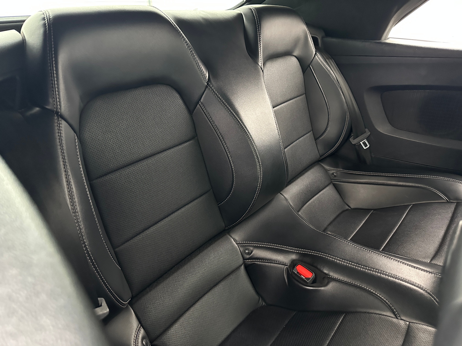 Thumbnail: 2022 Ford Mustang - 5