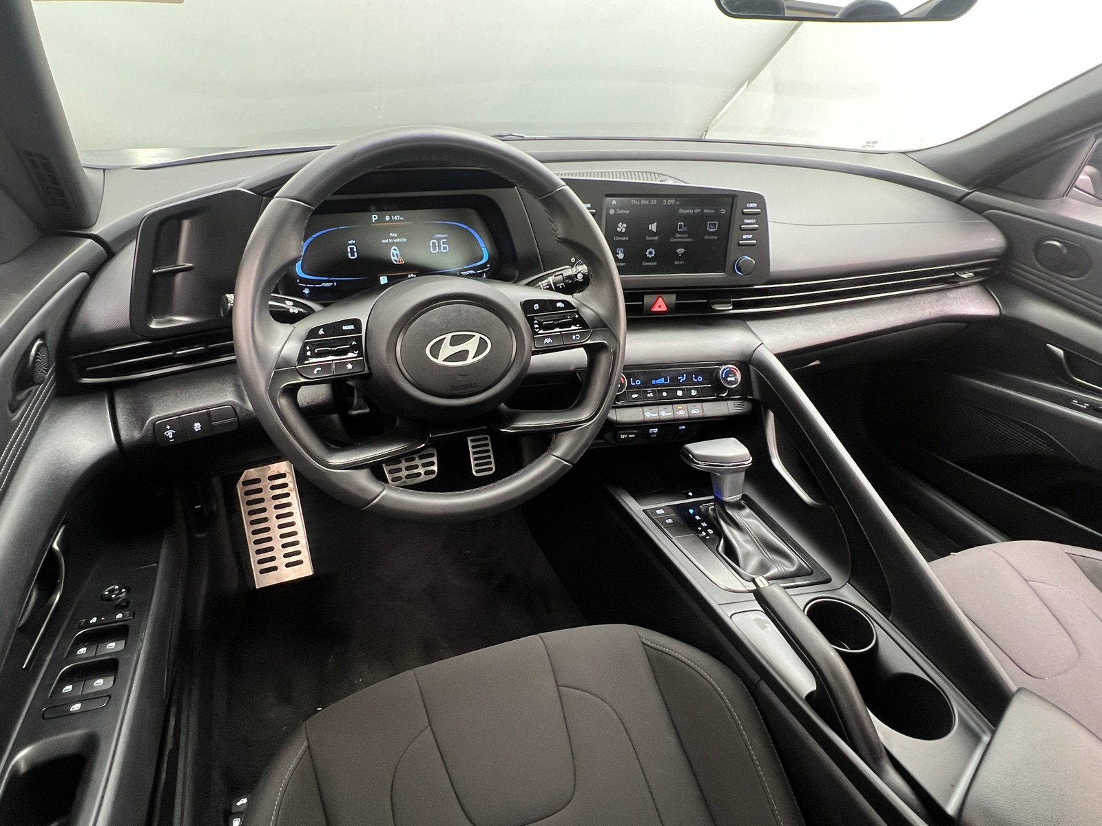 Thumbnail: 2025 Hyundai Elantra - 3