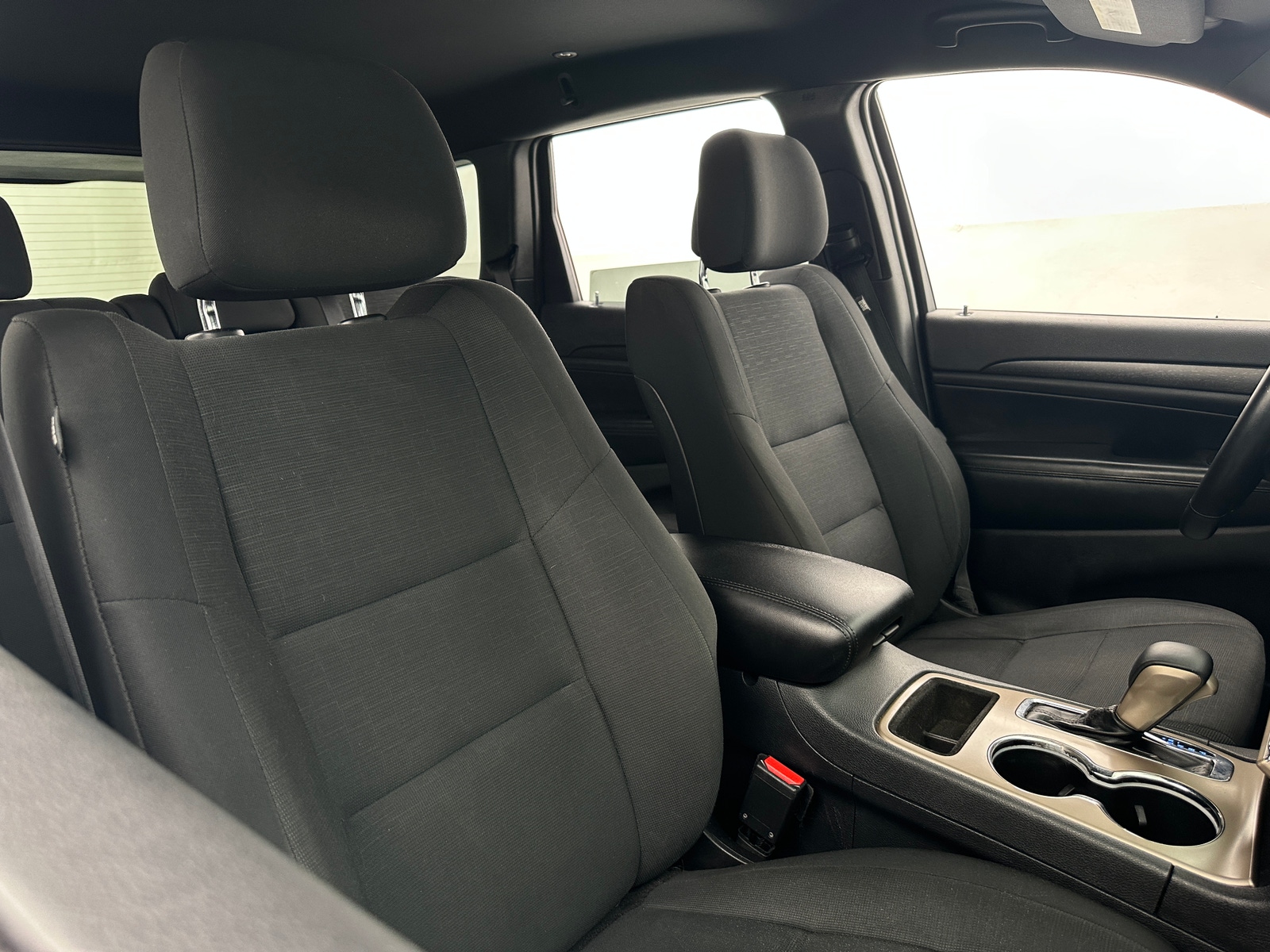 Thumbnail: 2017 Jeep Grand Cherokee - 2