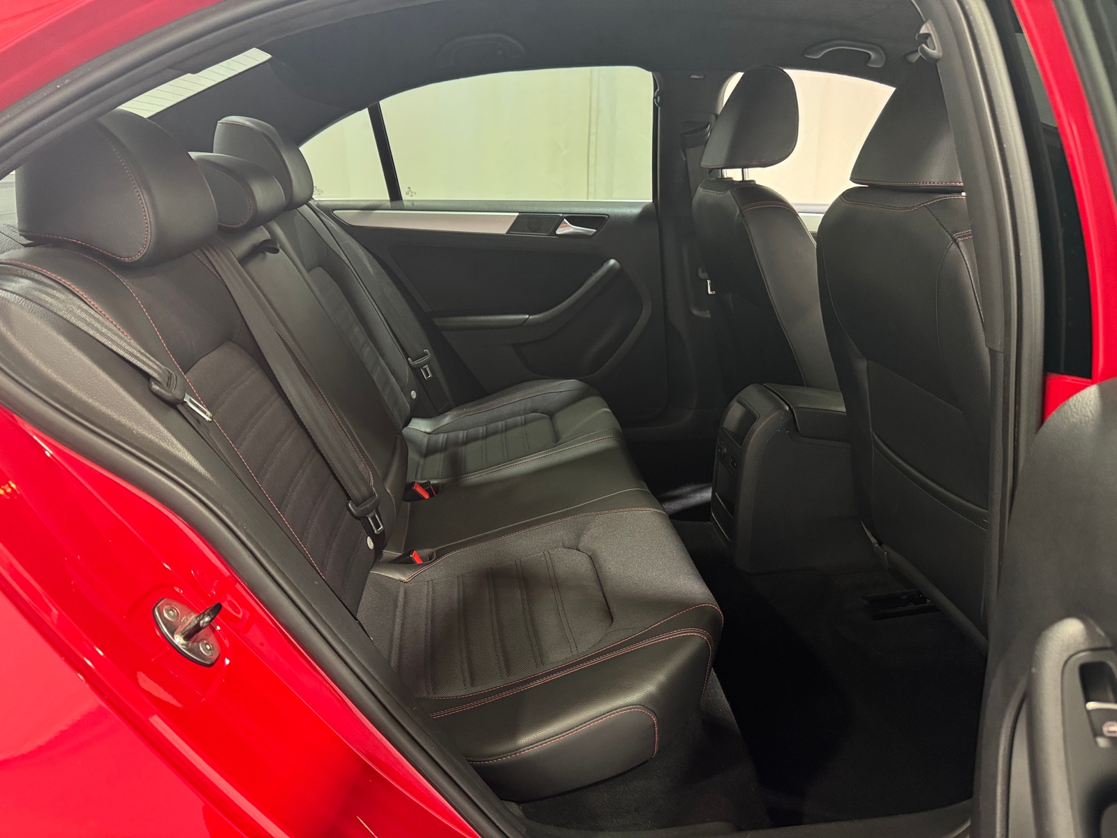 Thumbnail: 2013 Volkswagen Jetta - 6