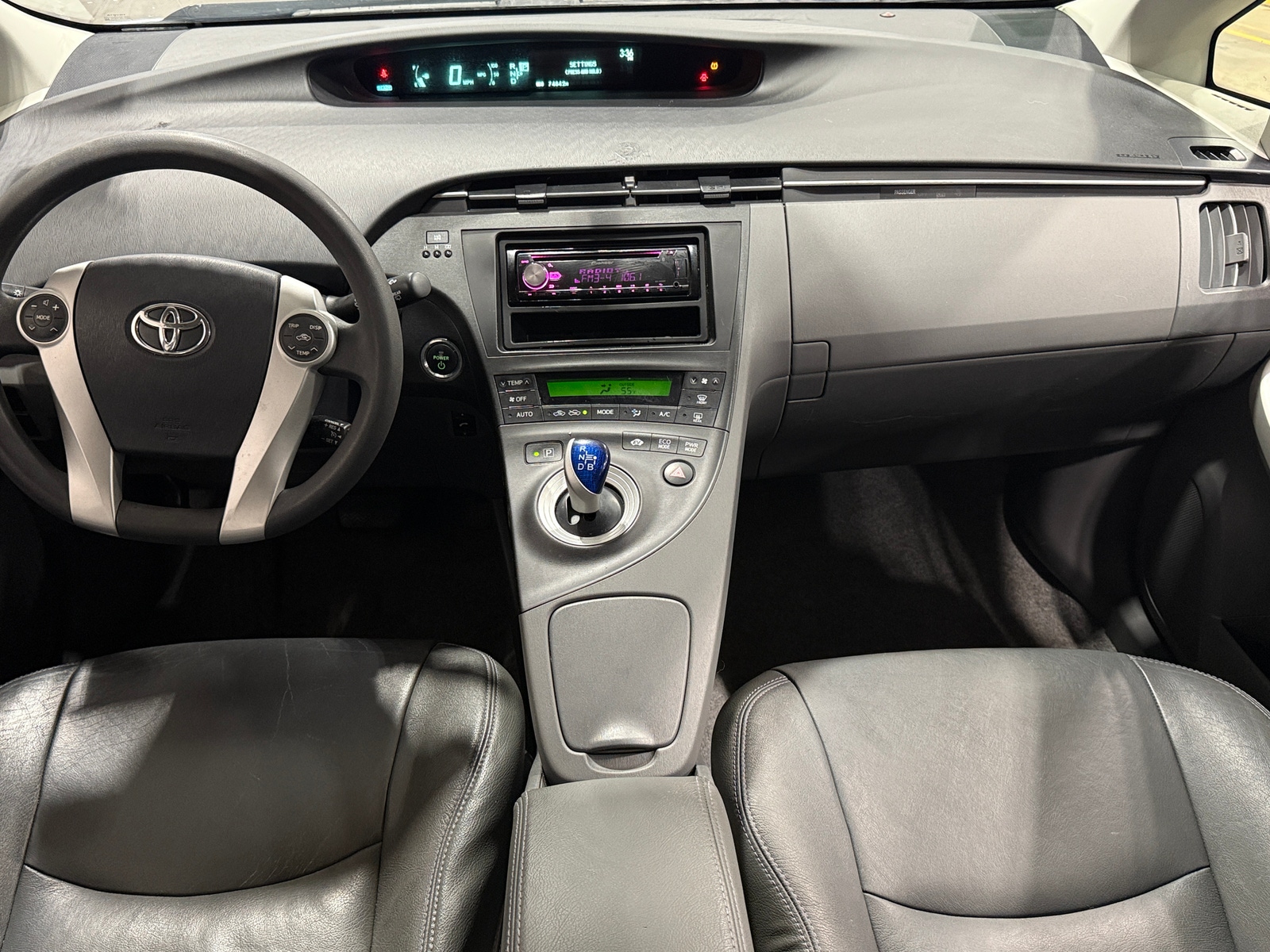 Thumbnail: 2011 Toyota Prius - 3