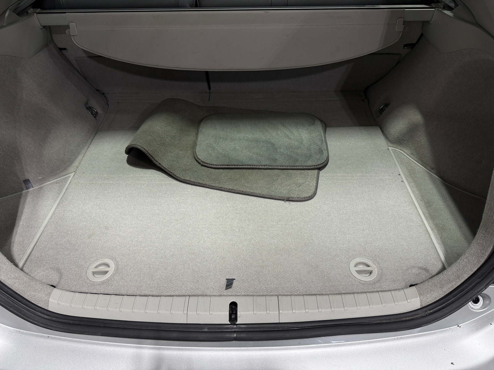 Thumbnail: 2011 Toyota Prius - 7
