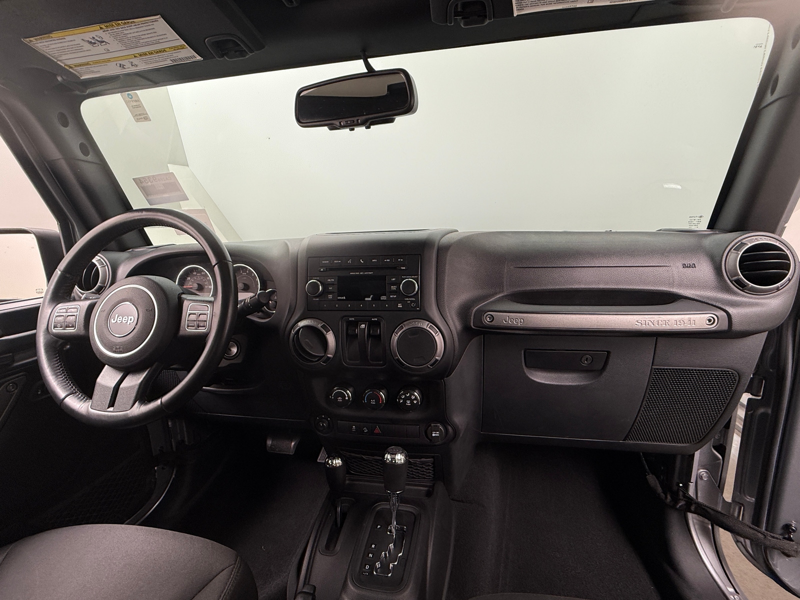 Thumbnail: 2016 Jeep Wrangler - 3