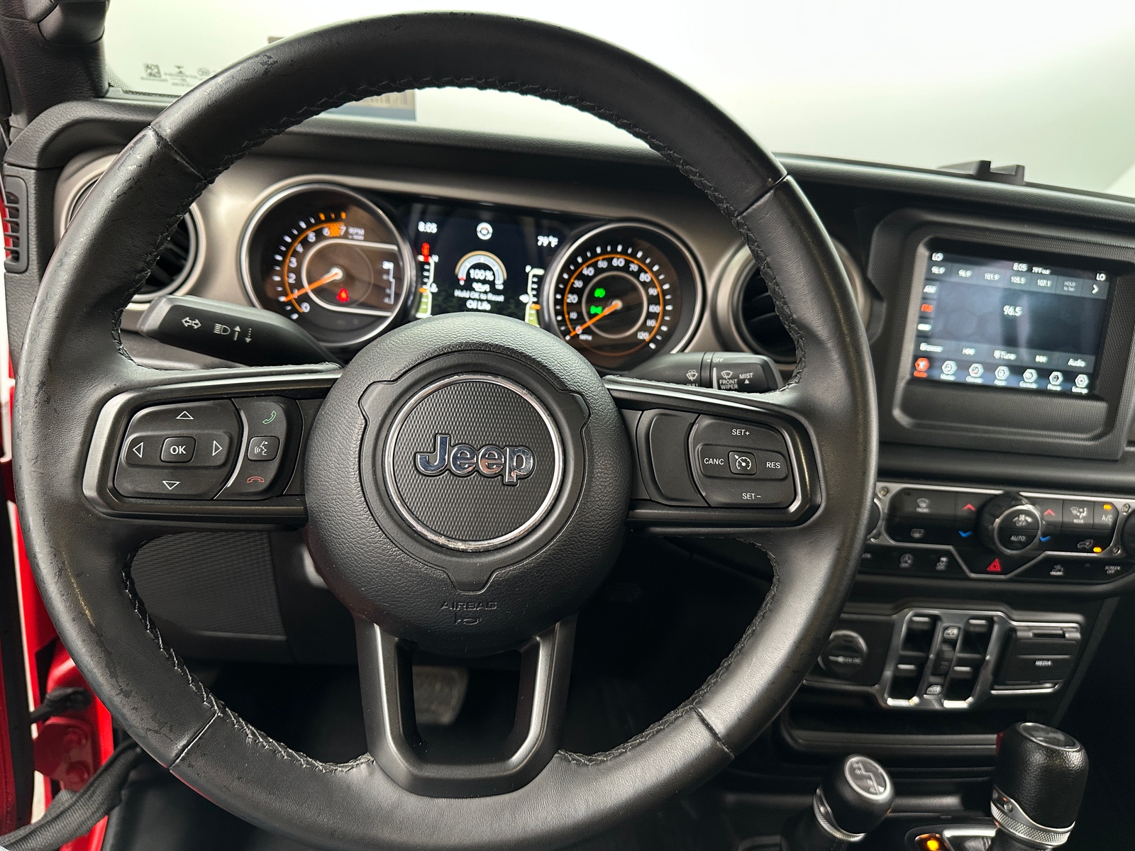 Thumbnail: 2021 Jeep Wrangler - 5