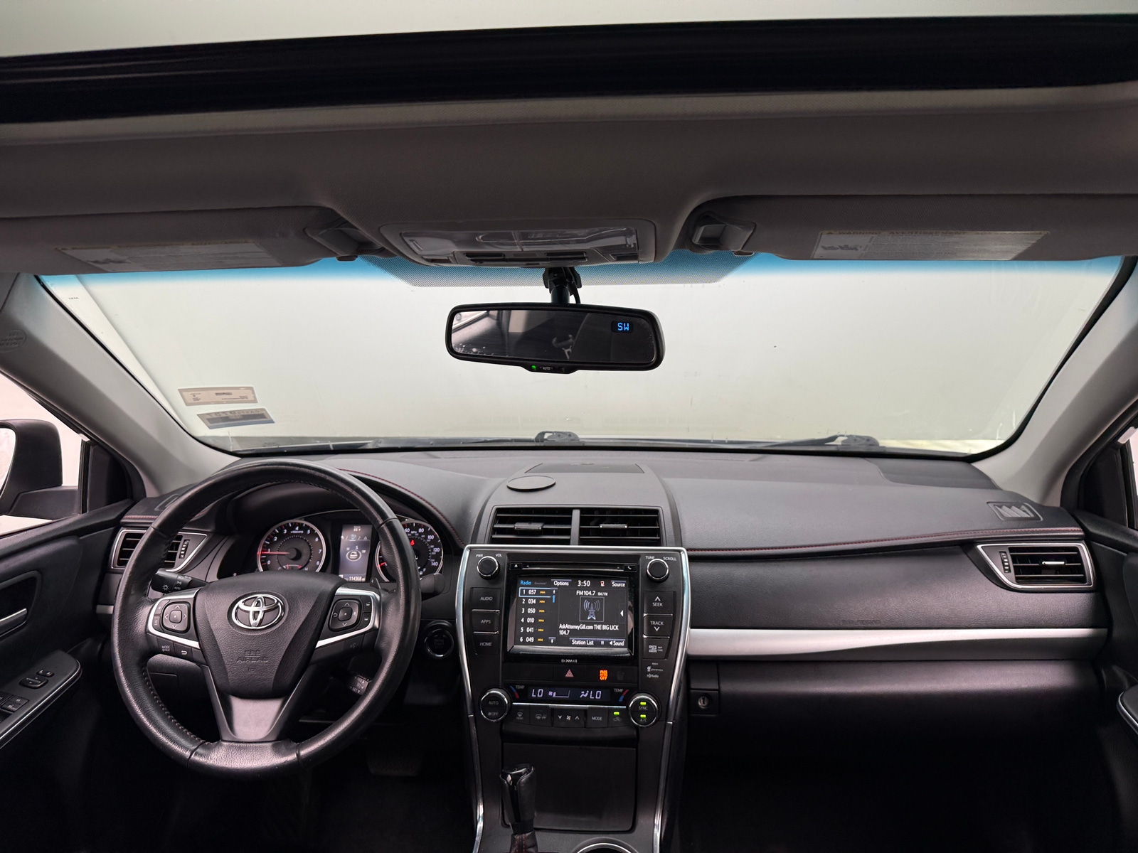 Thumbnail: 2016 Toyota Camry - 3