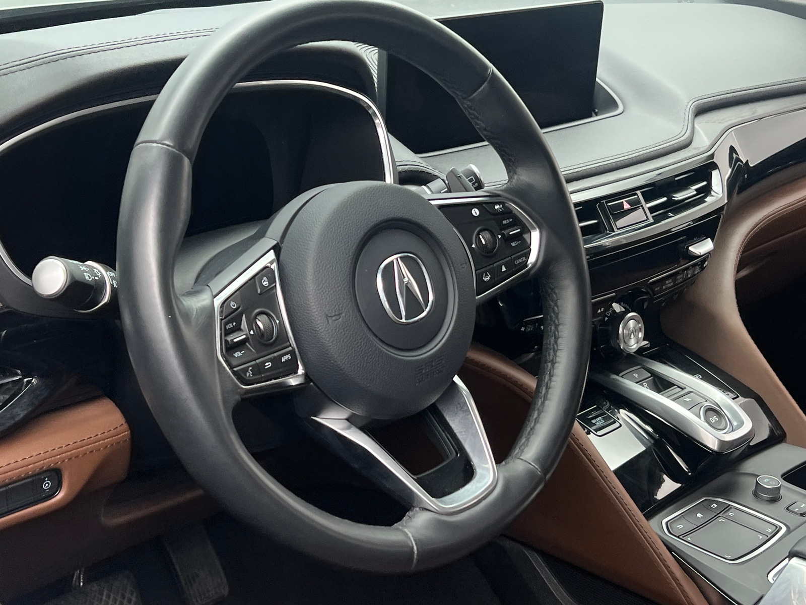 Thumbnail: 2023 Acura MDX - 4