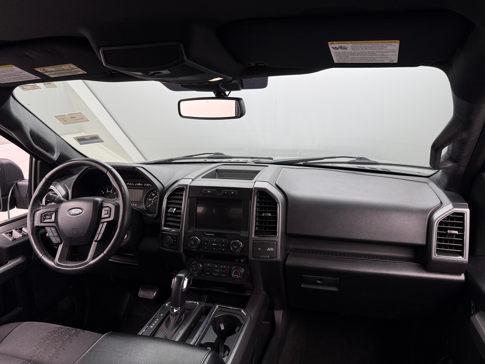 Thumbnail: 2020 Ford Econoline - 3