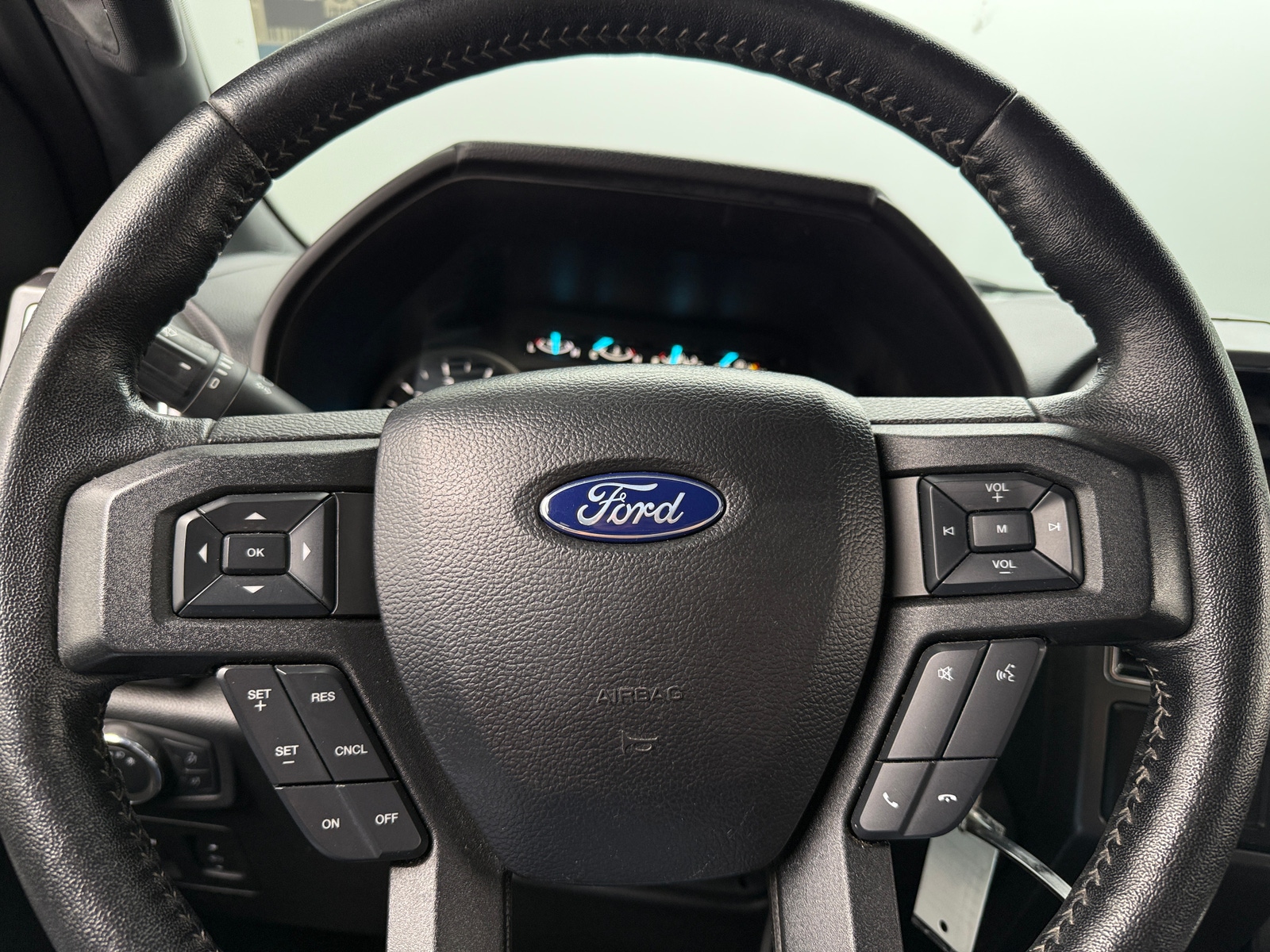 Thumbnail: 2020 Ford Econoline - 5