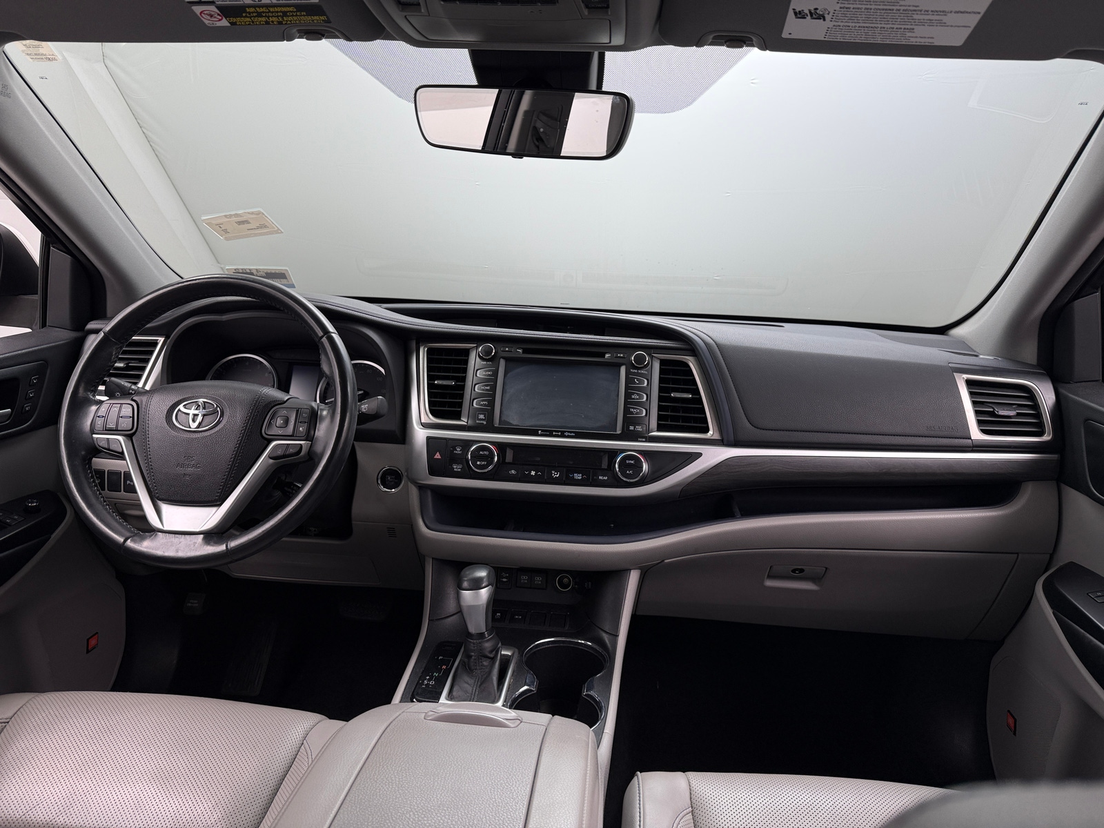 Thumbnail: 2018 Toyota Highlander - 2