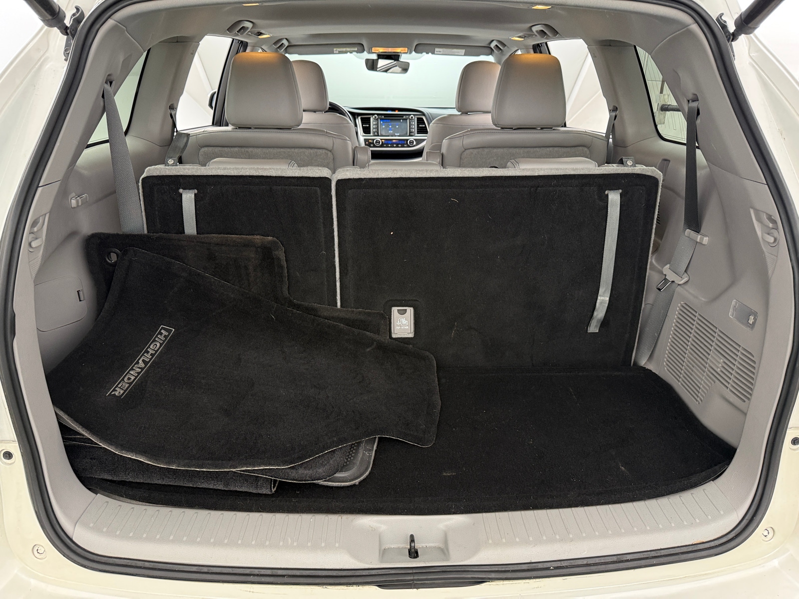 Thumbnail: 2018 Toyota Highlander - 6