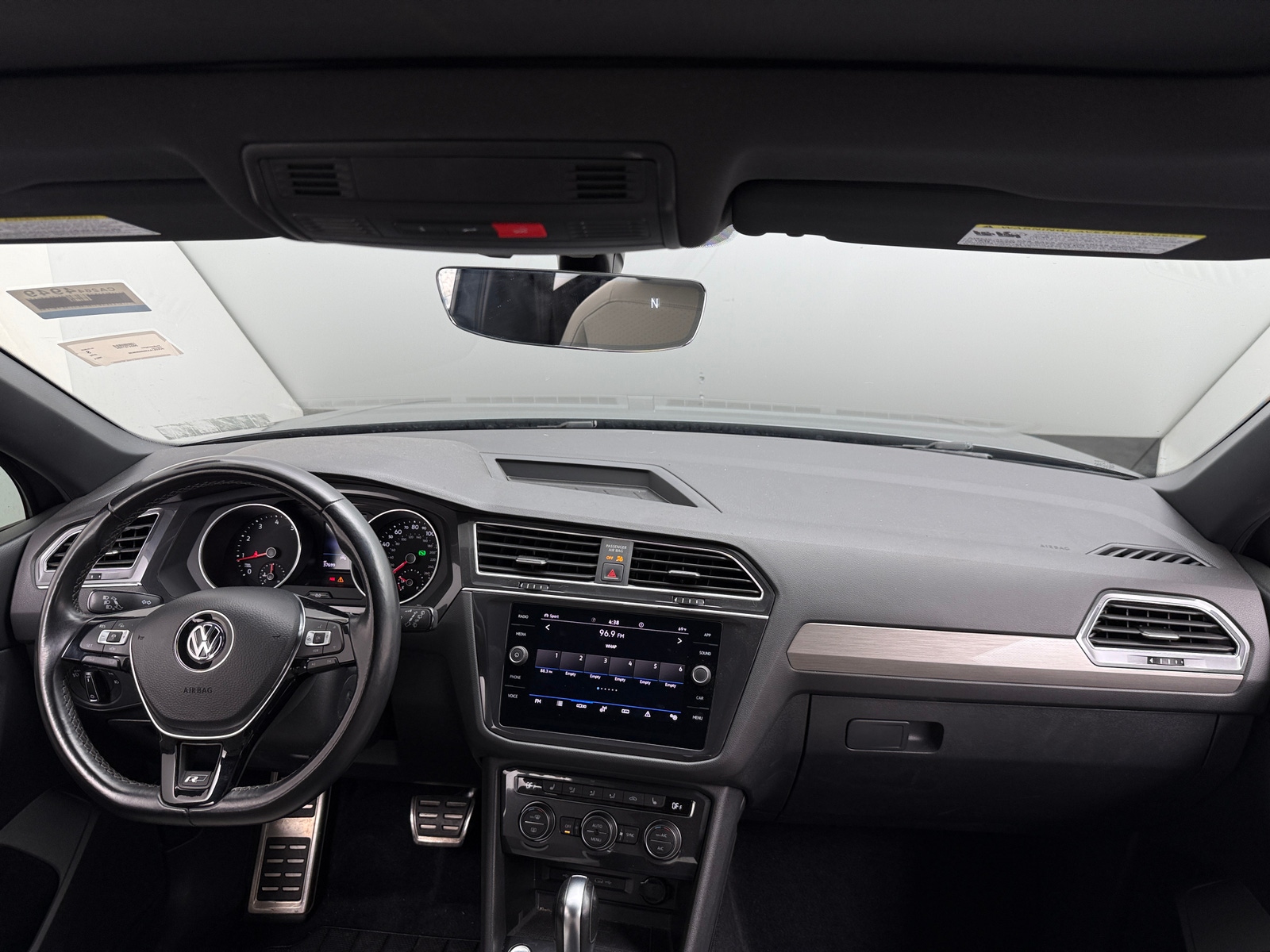 Thumbnail: 2021 Volkswagen Tiguan - 2