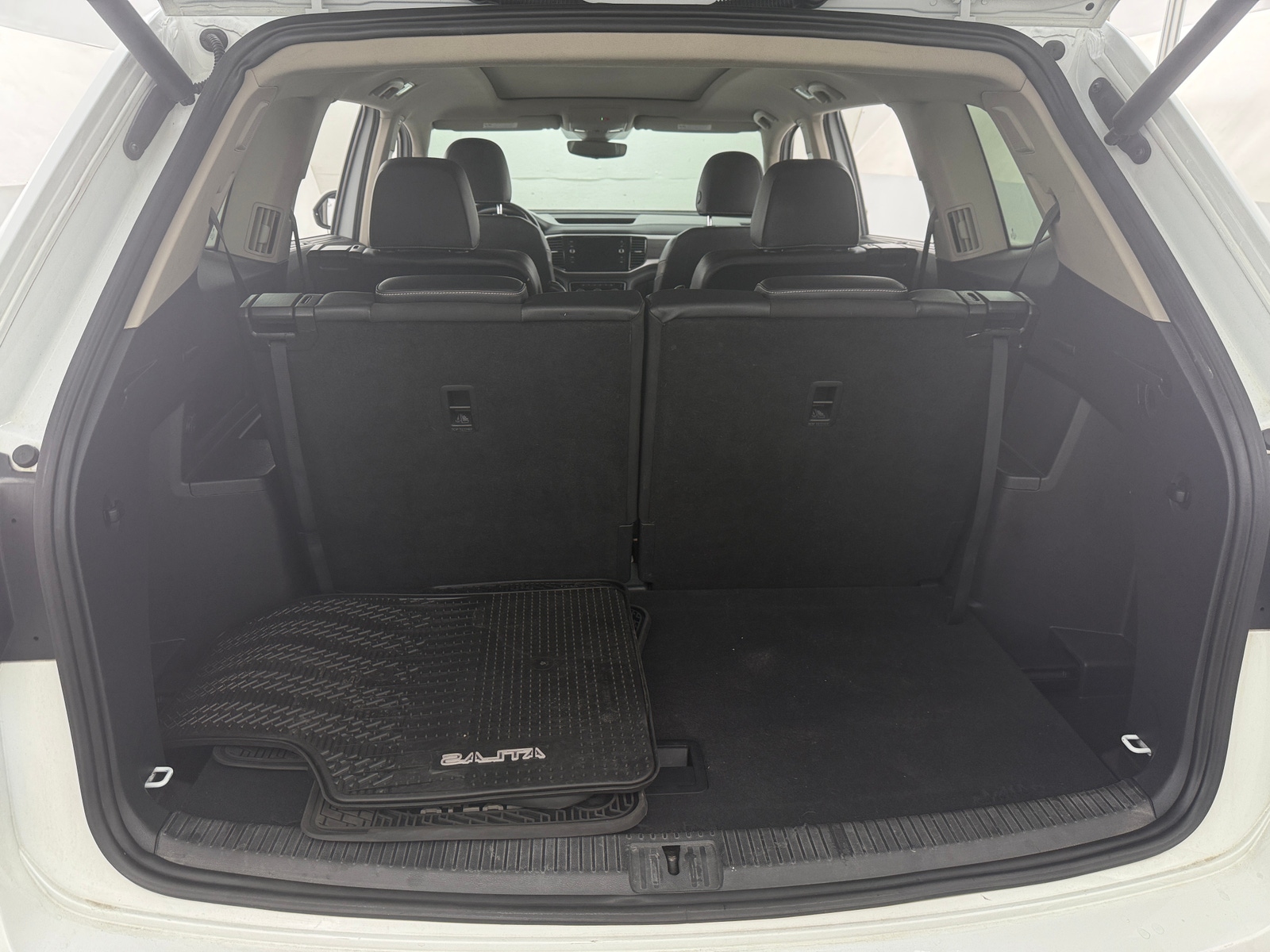 Thumbnail: 2021 Volkswagen Atlas - 6