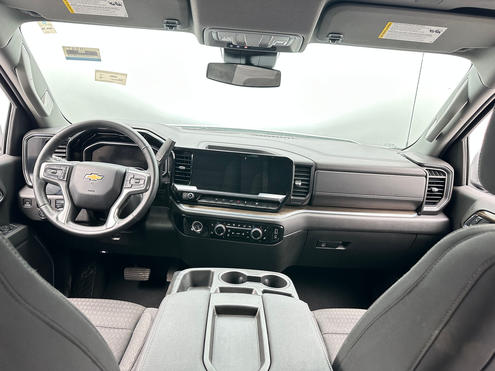 Thumbnail: 2024 Chevrolet Silverado 1500 - 3