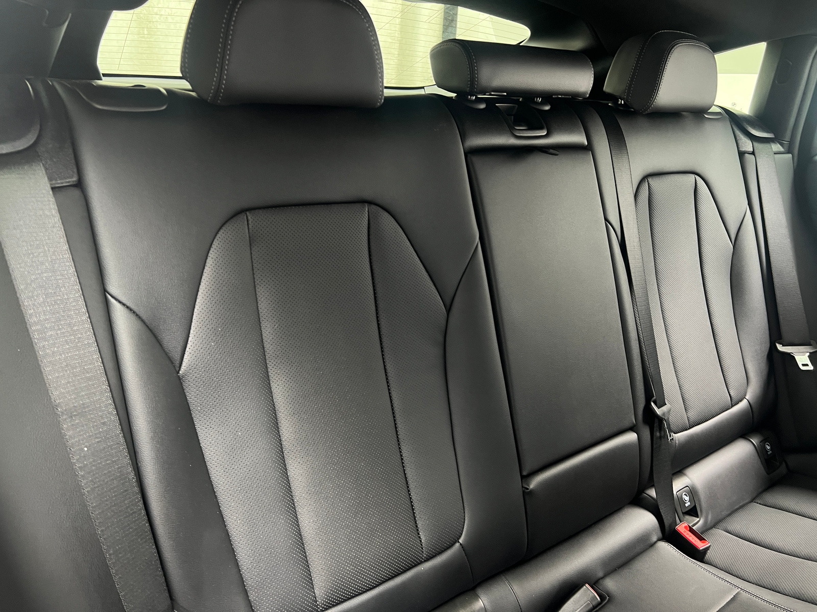 Thumbnail: 2024 BMW X4 - 5