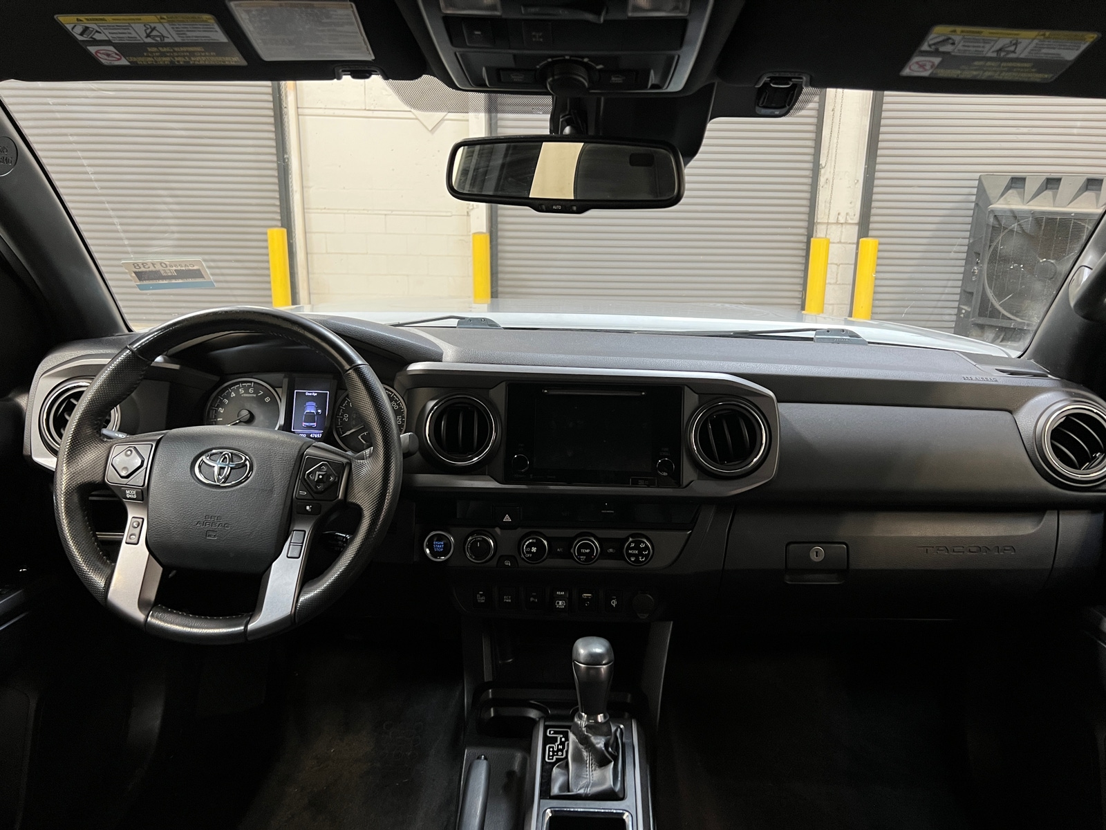 Thumbnail: 2018 Toyota Tacoma - 3