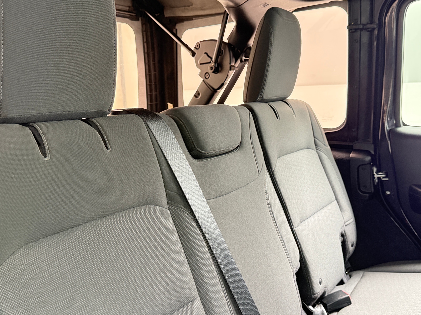 Thumbnail: 2018 Jeep Wrangler - 6