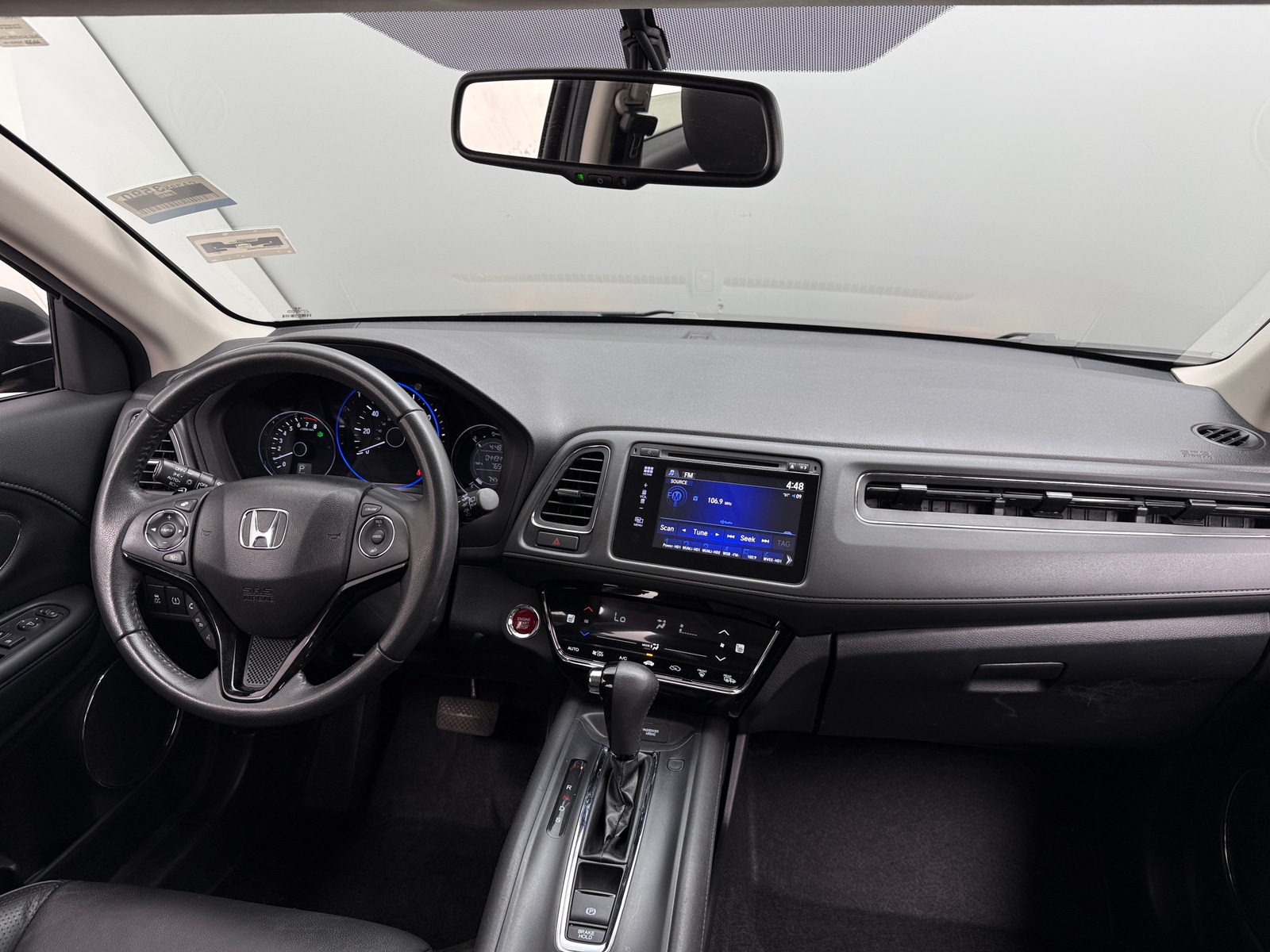 Thumbnail: 2017 Honda HR-V - 2