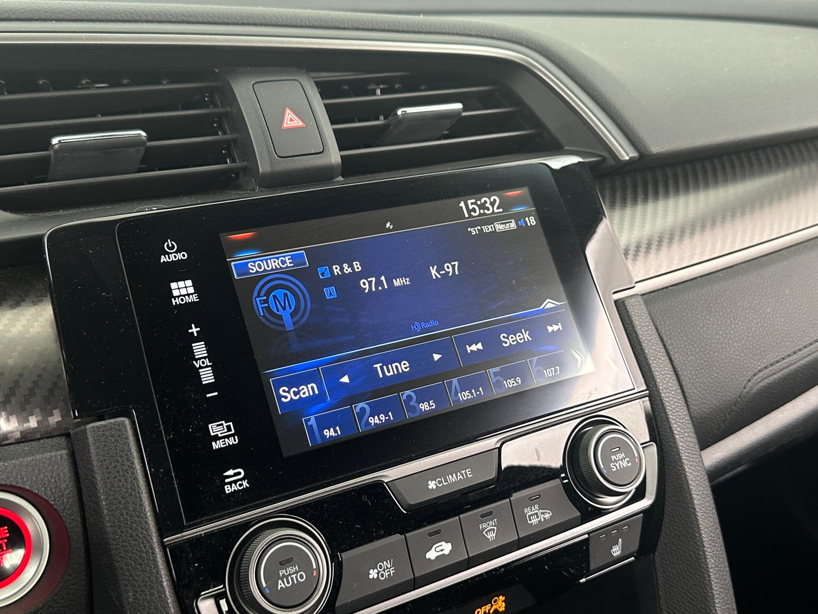 Thumbnail: 2017 Honda Civic - 3