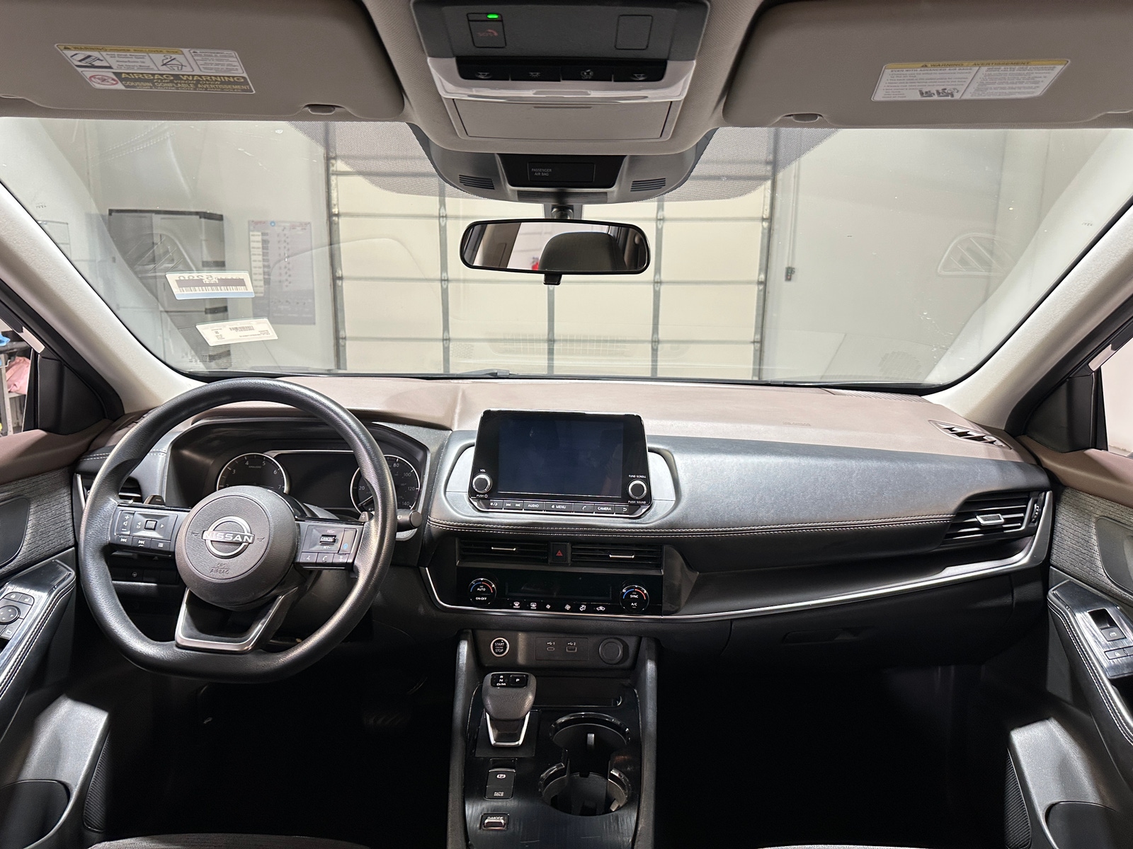 Thumbnail: 2023 Nissan Rogue - 3