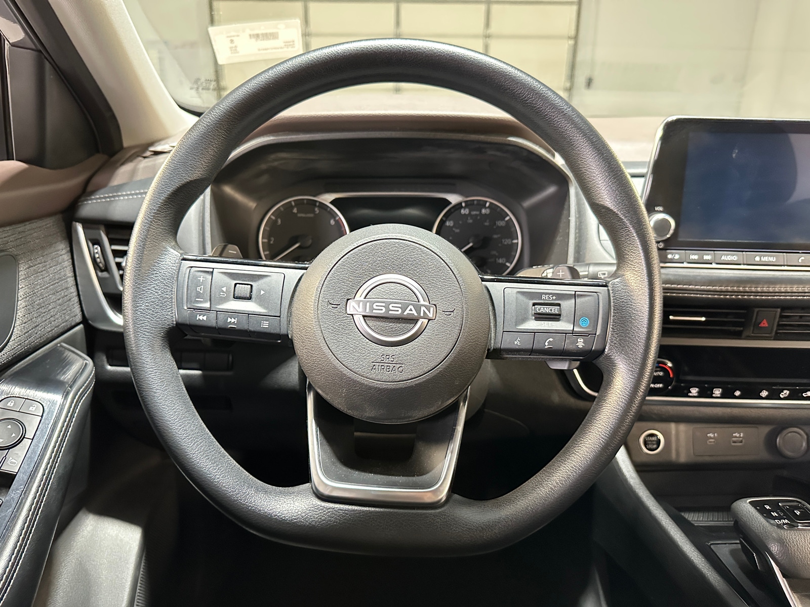 Thumbnail: 2023 Nissan Rogue - 5