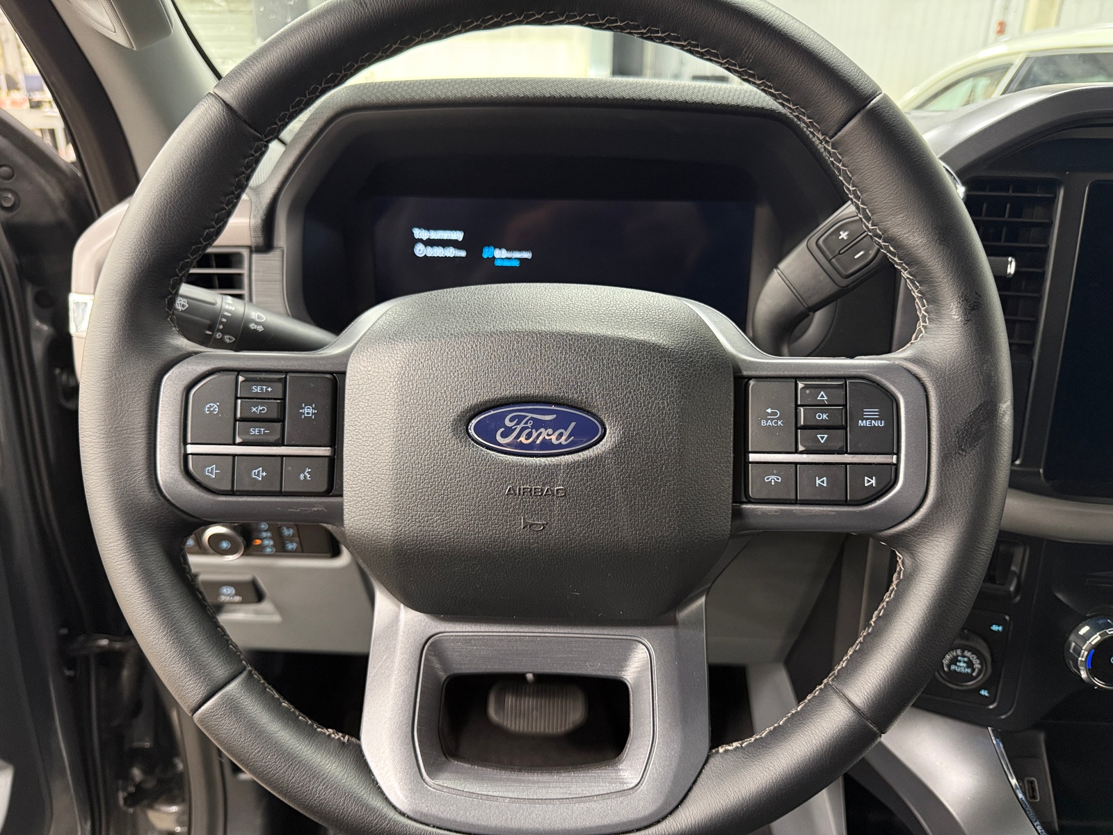 Thumbnail: 2025 Ford Econoline - 5