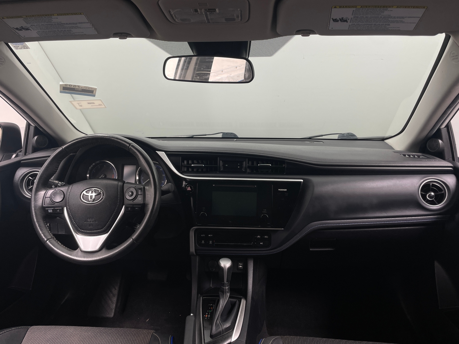 Thumbnail: 2017 Toyota Corolla - 3