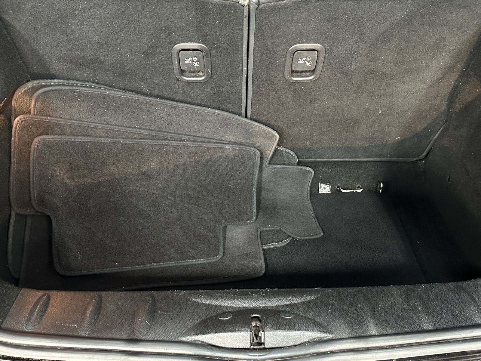 Thumbnail: 2013 MINI Cooper Hardtop - 7