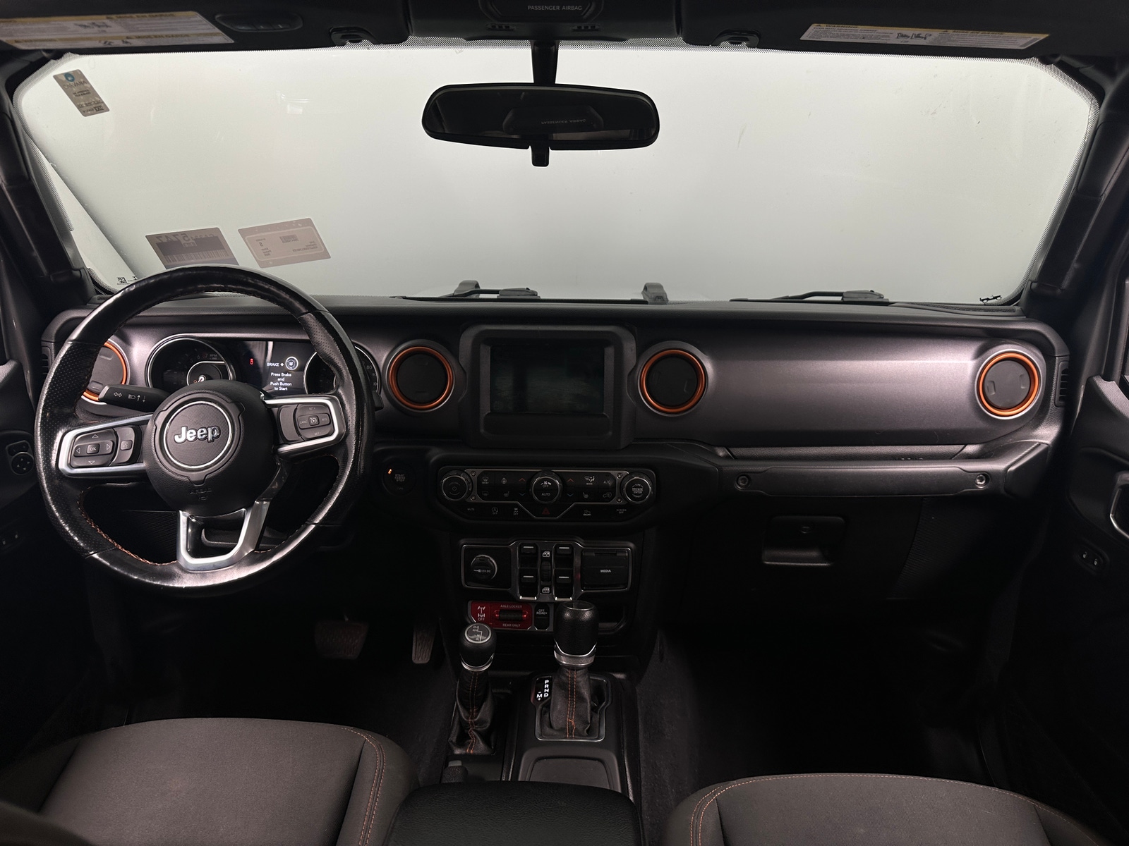 Thumbnail: 2020 Jeep Gladiator - 3