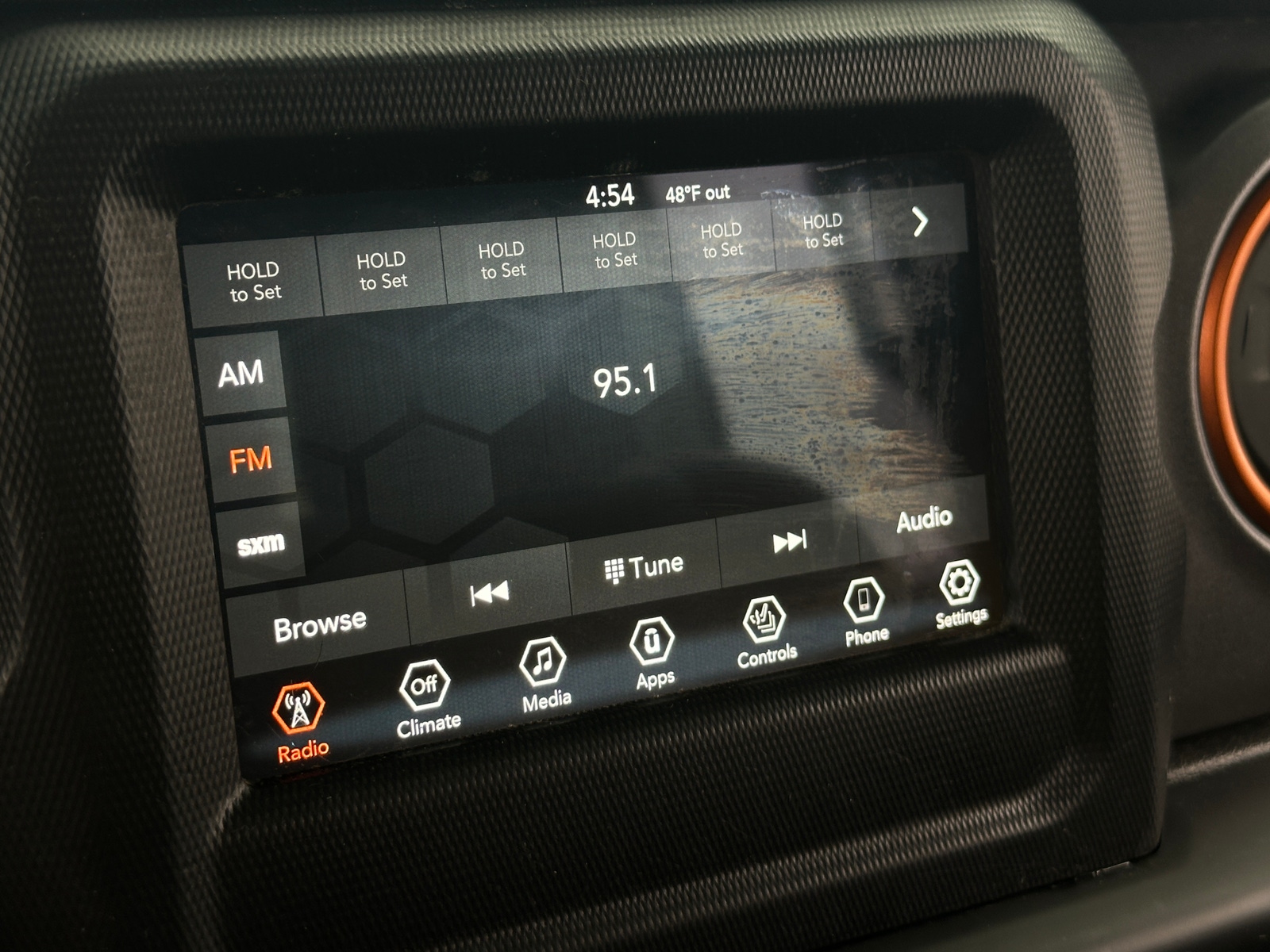 Thumbnail: 2020 Jeep Gladiator - 4