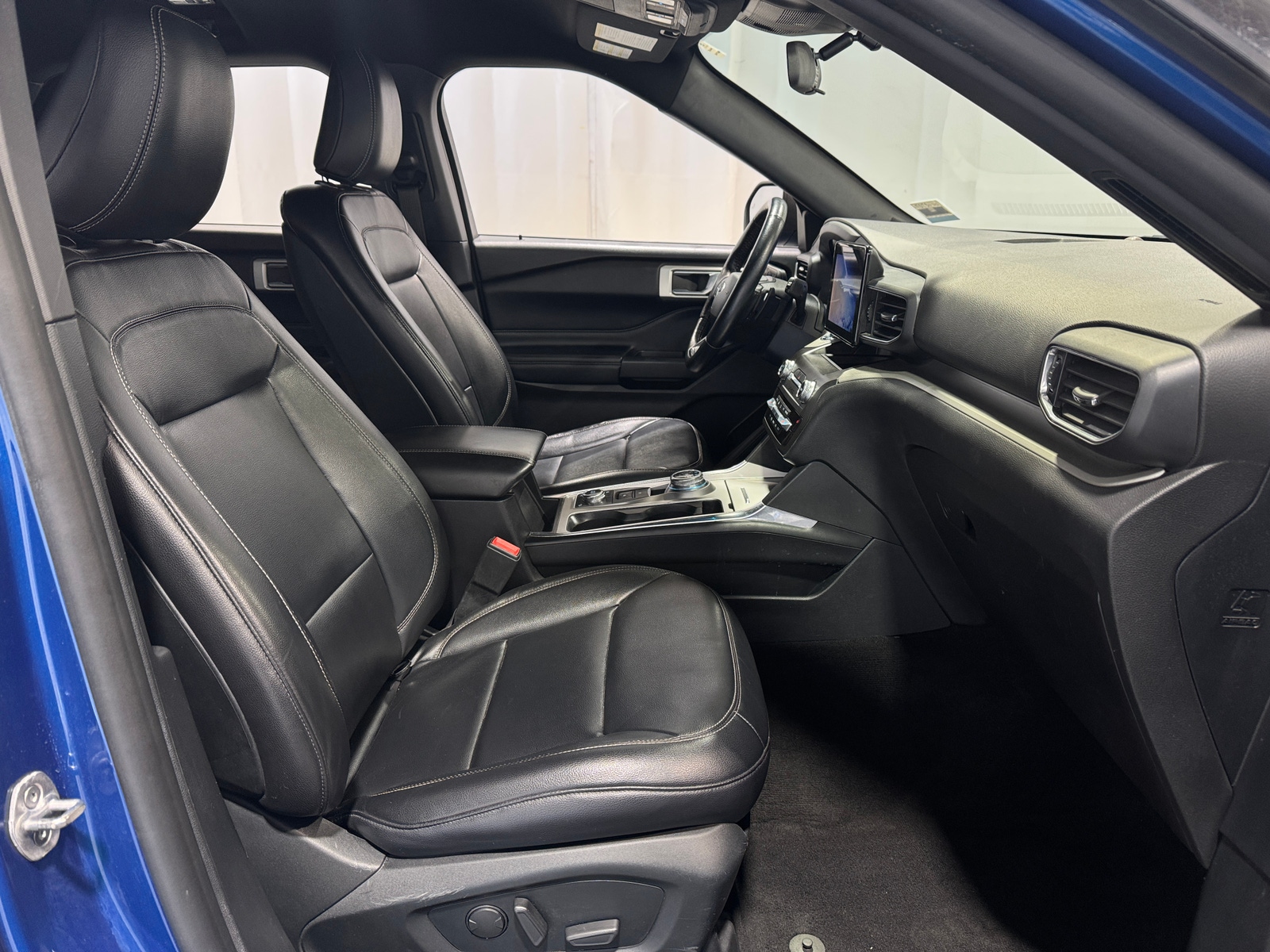 Thumbnail: 2020 Ford Explorer - 2