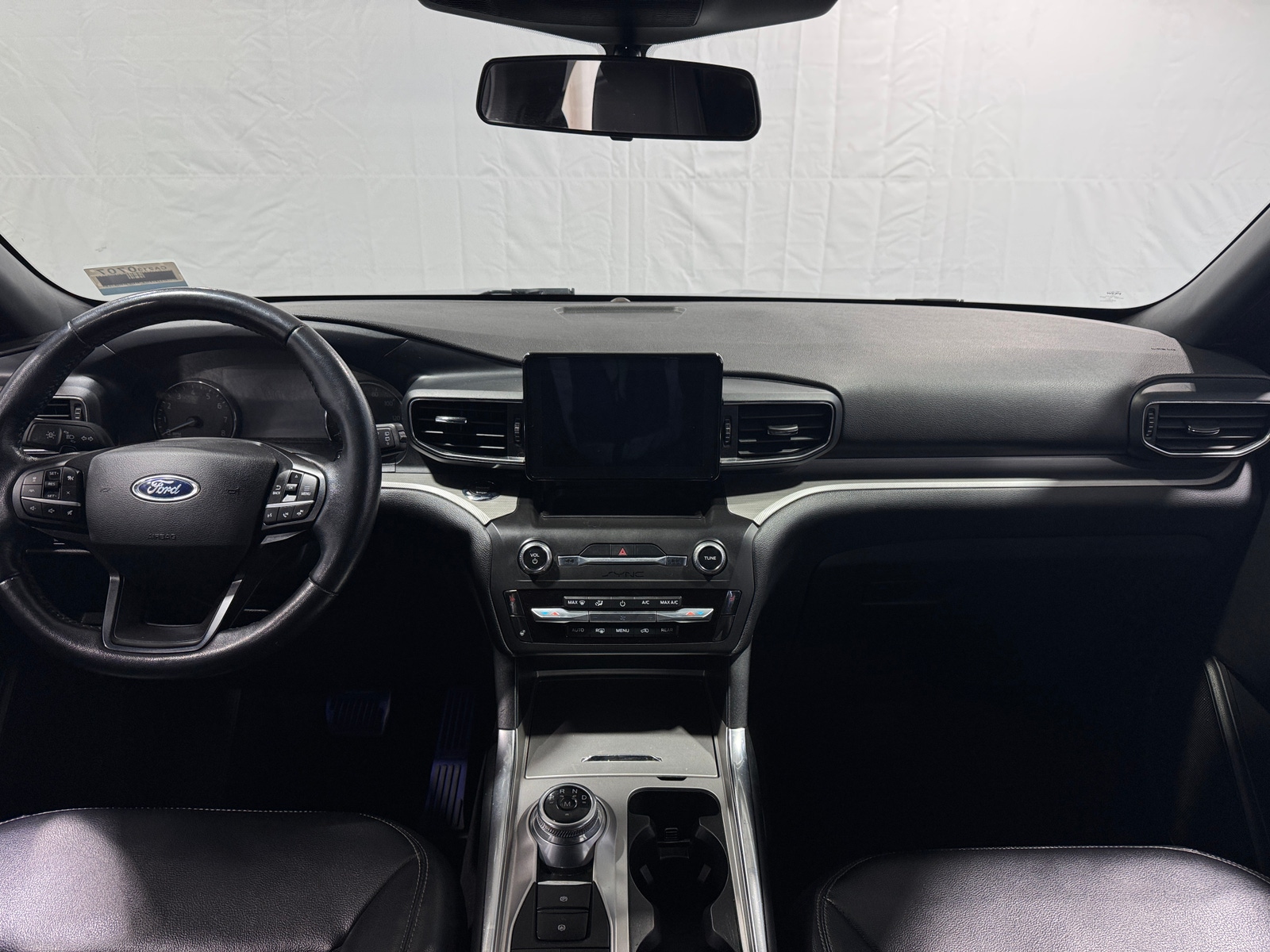 Thumbnail: 2020 Ford Explorer - 3