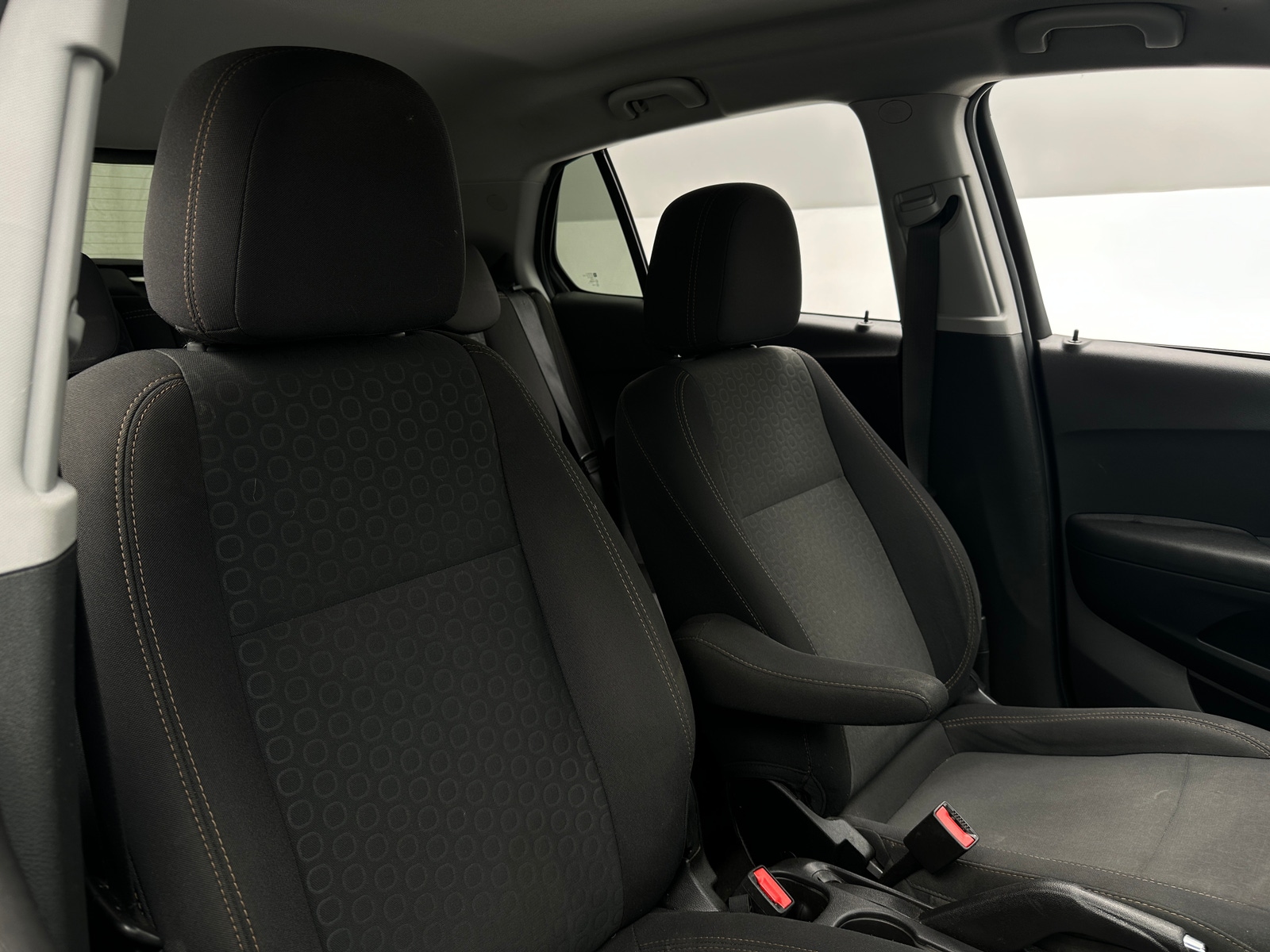 Thumbnail: 2019 Chevrolet Trax - 2