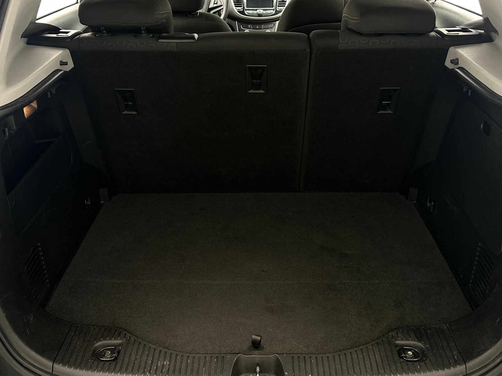 Thumbnail: 2019 Chevrolet Trax - 7