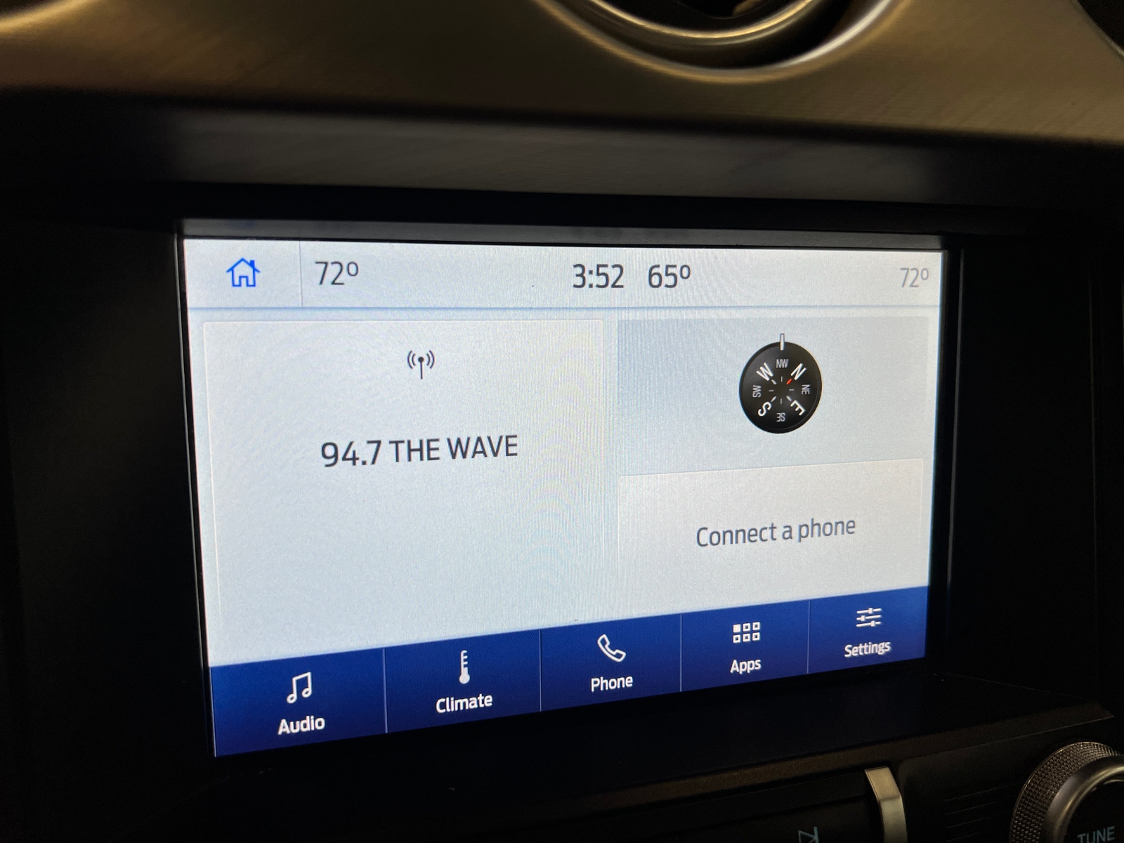 Thumbnail: 2022 Ford Mustang - 4