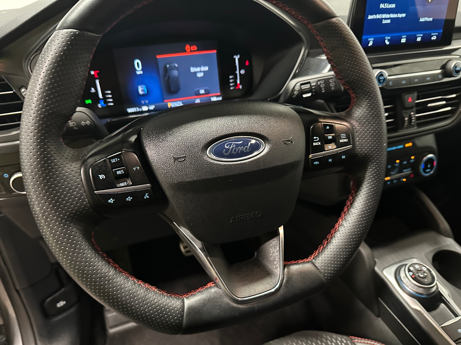 Thumbnail: 2024 Ford Escape - 4