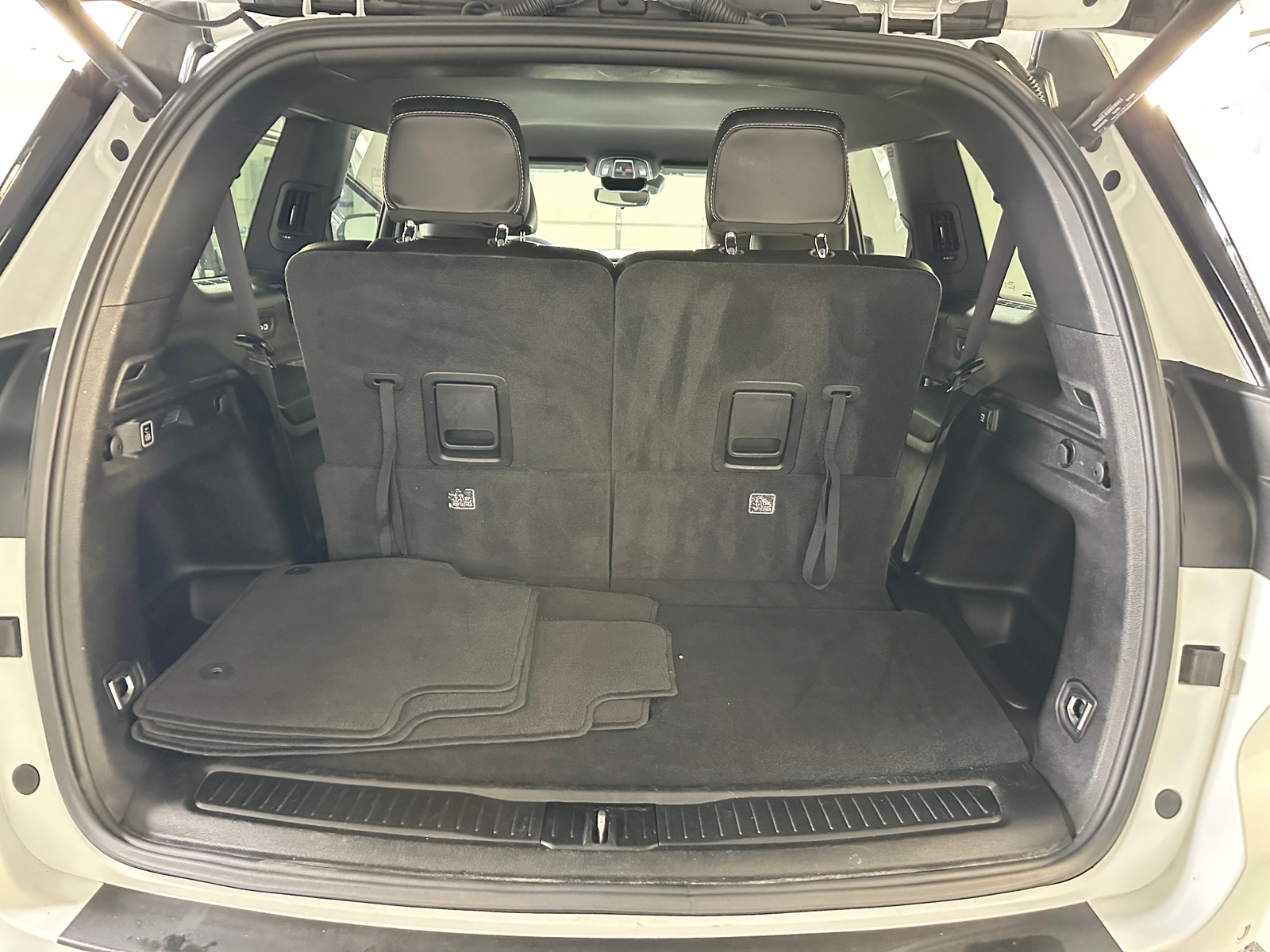 Thumbnail: 2023 Jeep Grand Cherokee L - 6