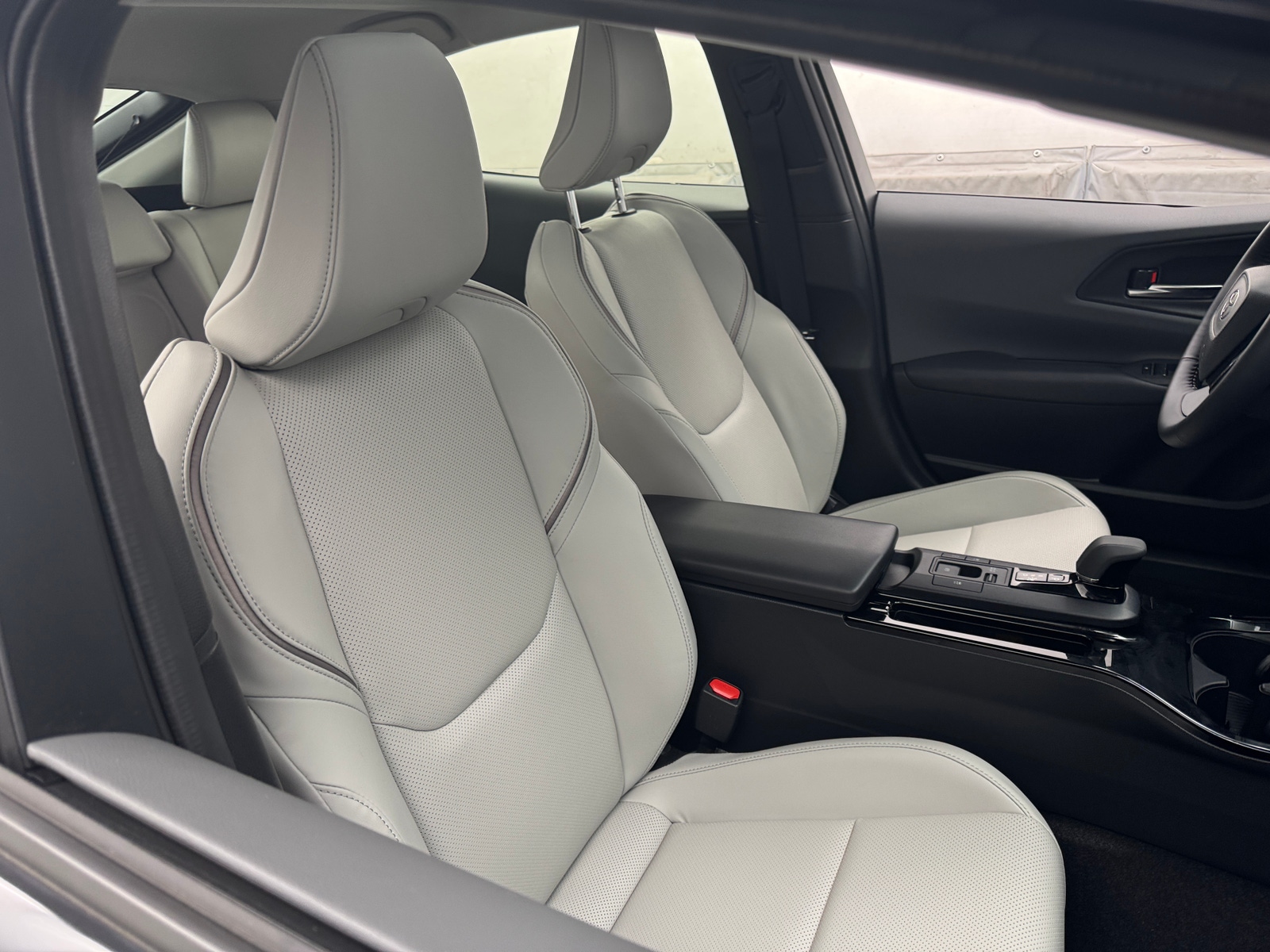 Thumbnail: 2024 Toyota Prius - 2