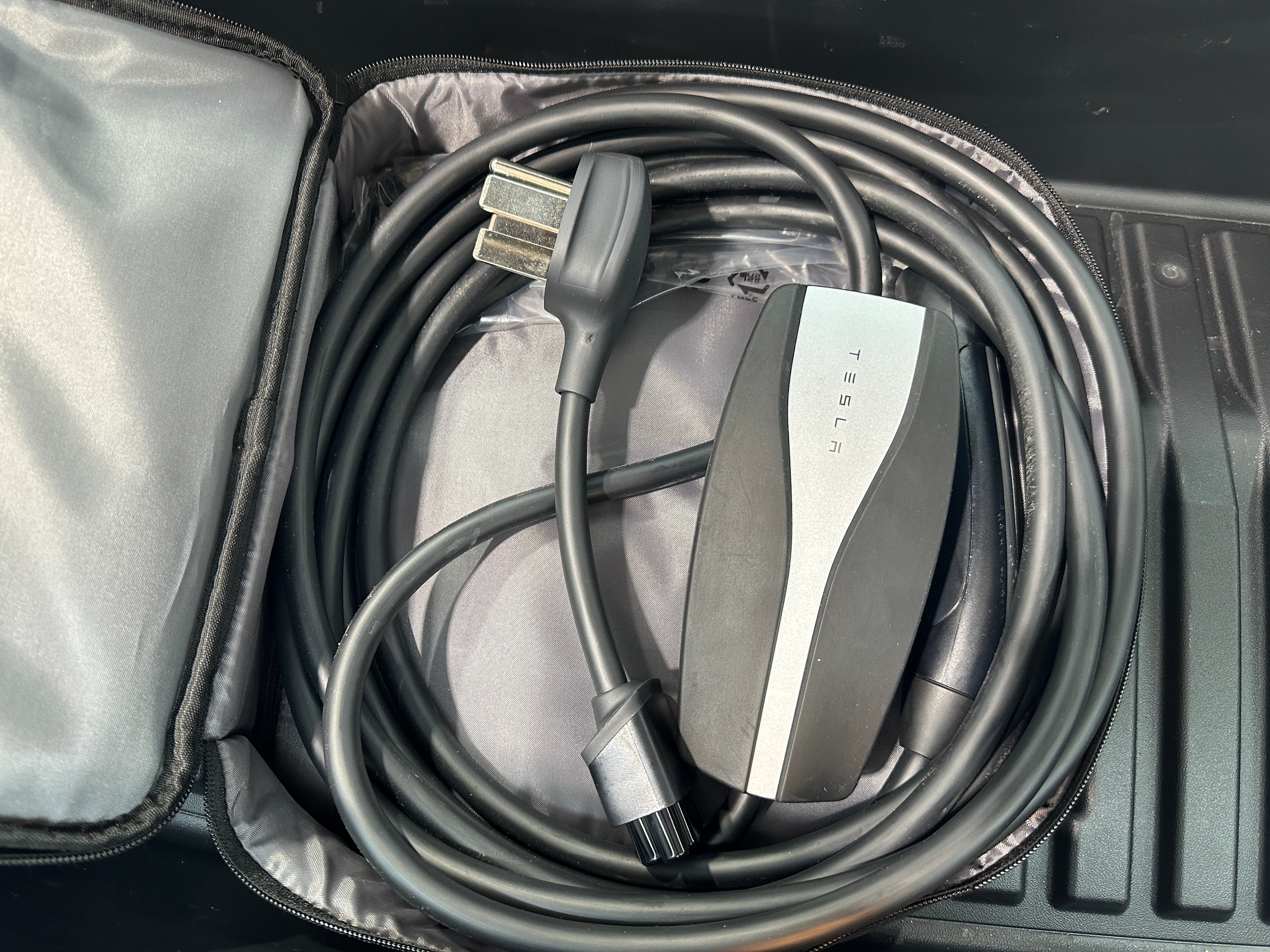 Used 2022 Tesla Model Y Performance with VIN 7SAYGDEF7NF573945 for sale in Oak Creek, WI