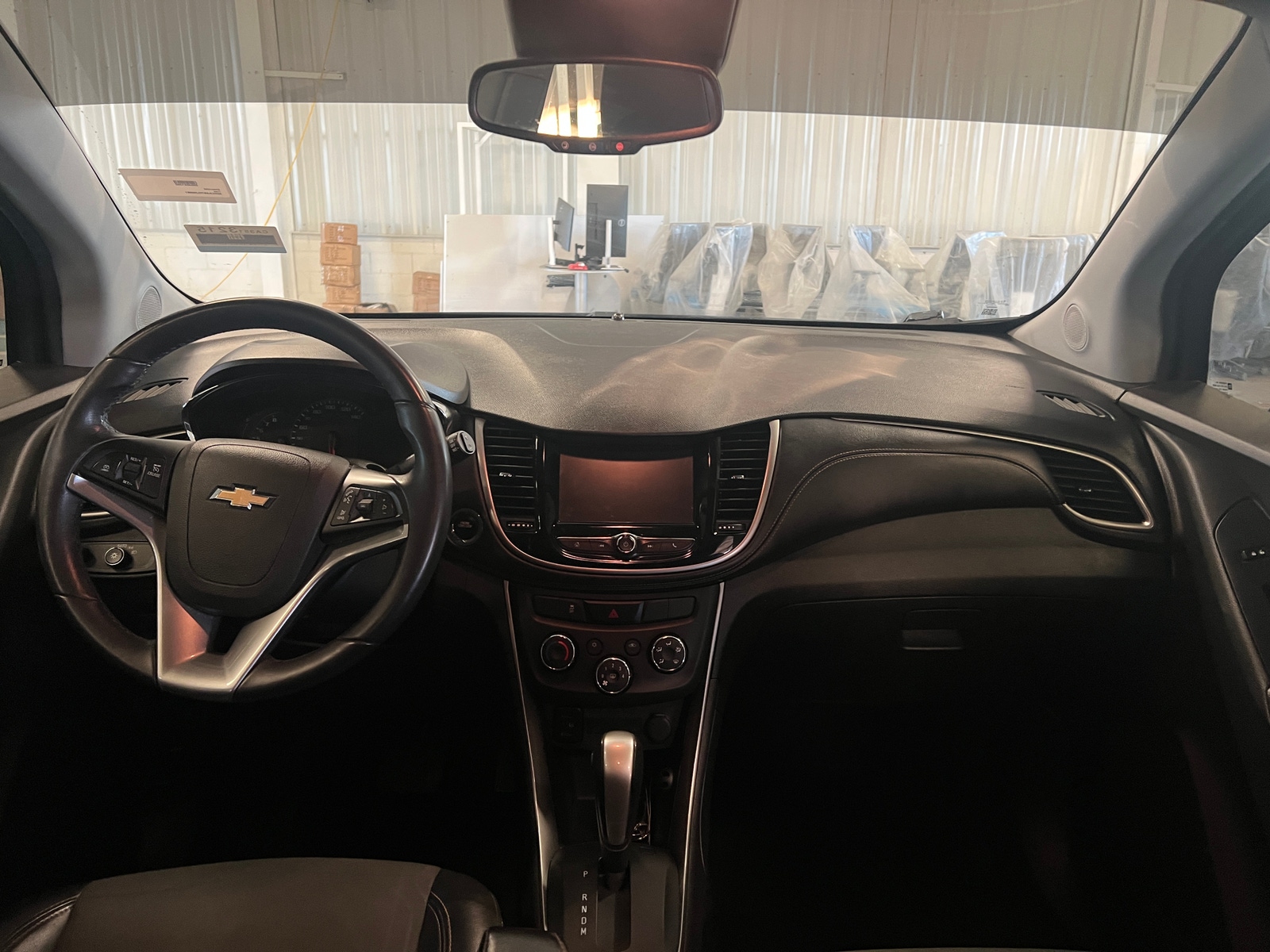 Thumbnail: 2017 Chevrolet Trax - 3