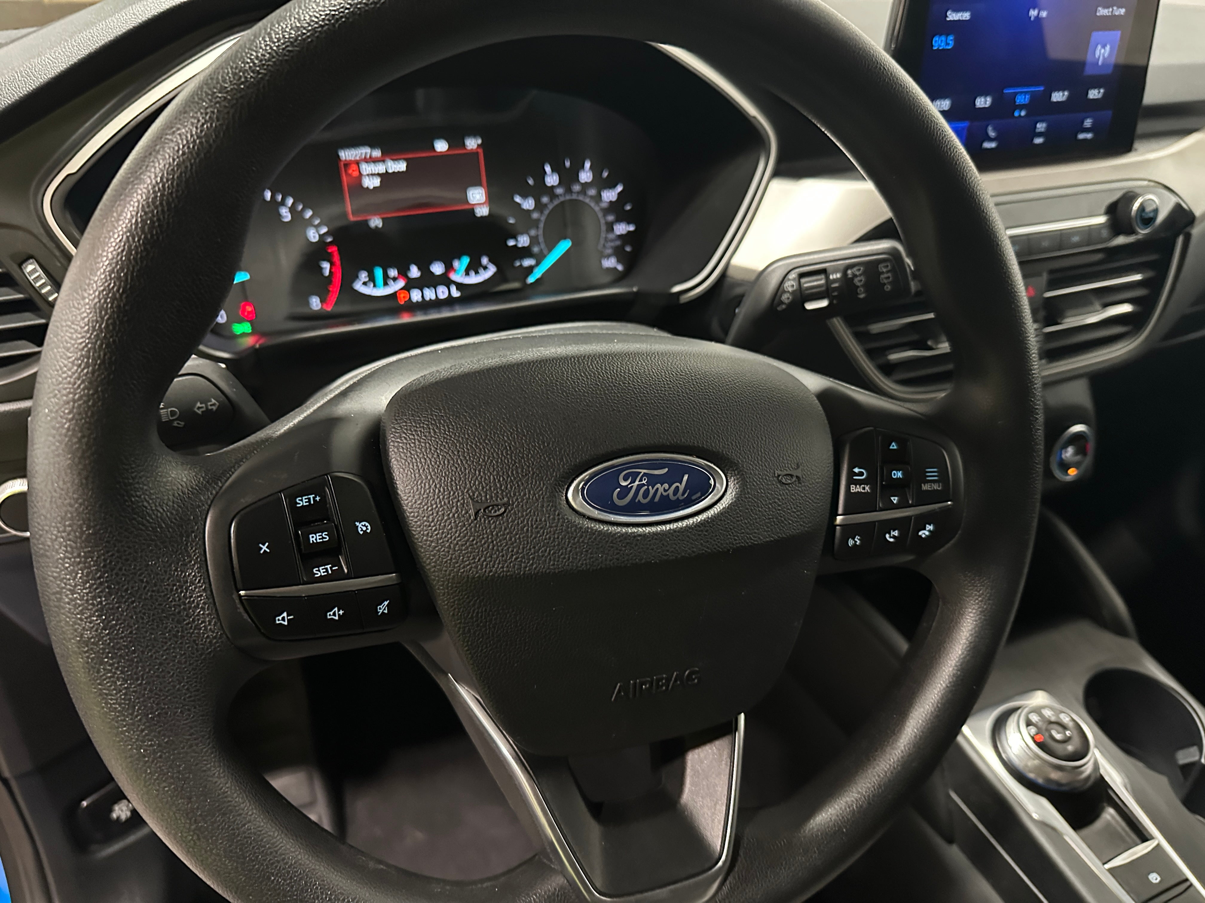 Used 2020 Ford Escape SE with VIN 1FMCU9G67LUC43216 for sale in Oak Creek, WI