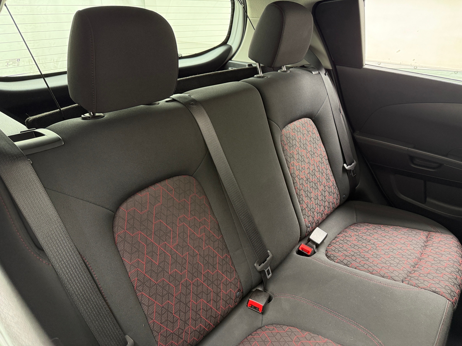 Thumbnail: 2018 Chevrolet Sonic - 6