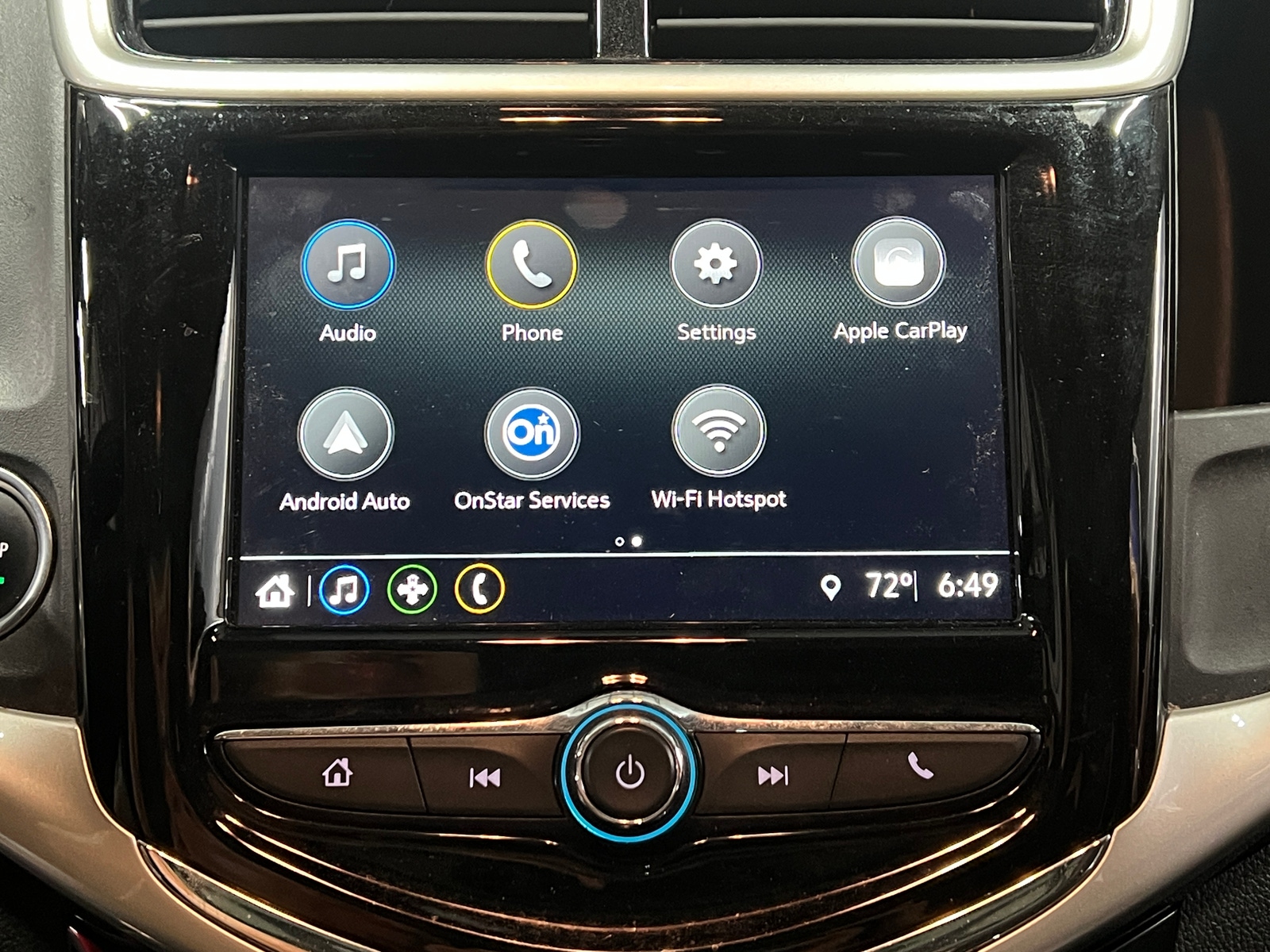 Thumbnail: 2018 Chevrolet Sonic - 4