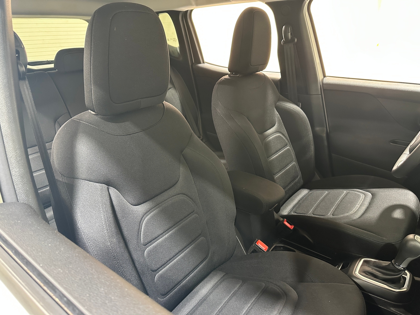 Thumbnail: 2019 Jeep Renegade - 2