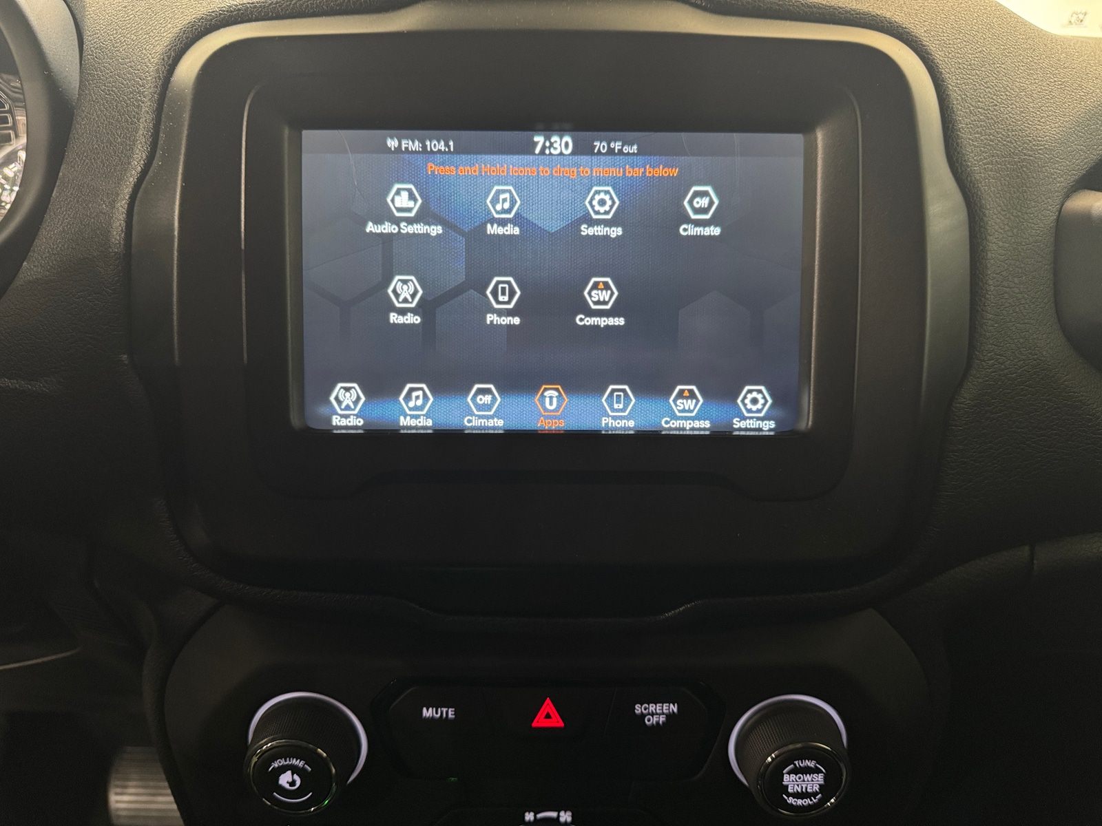 Thumbnail: 2019 Jeep Renegade - 4