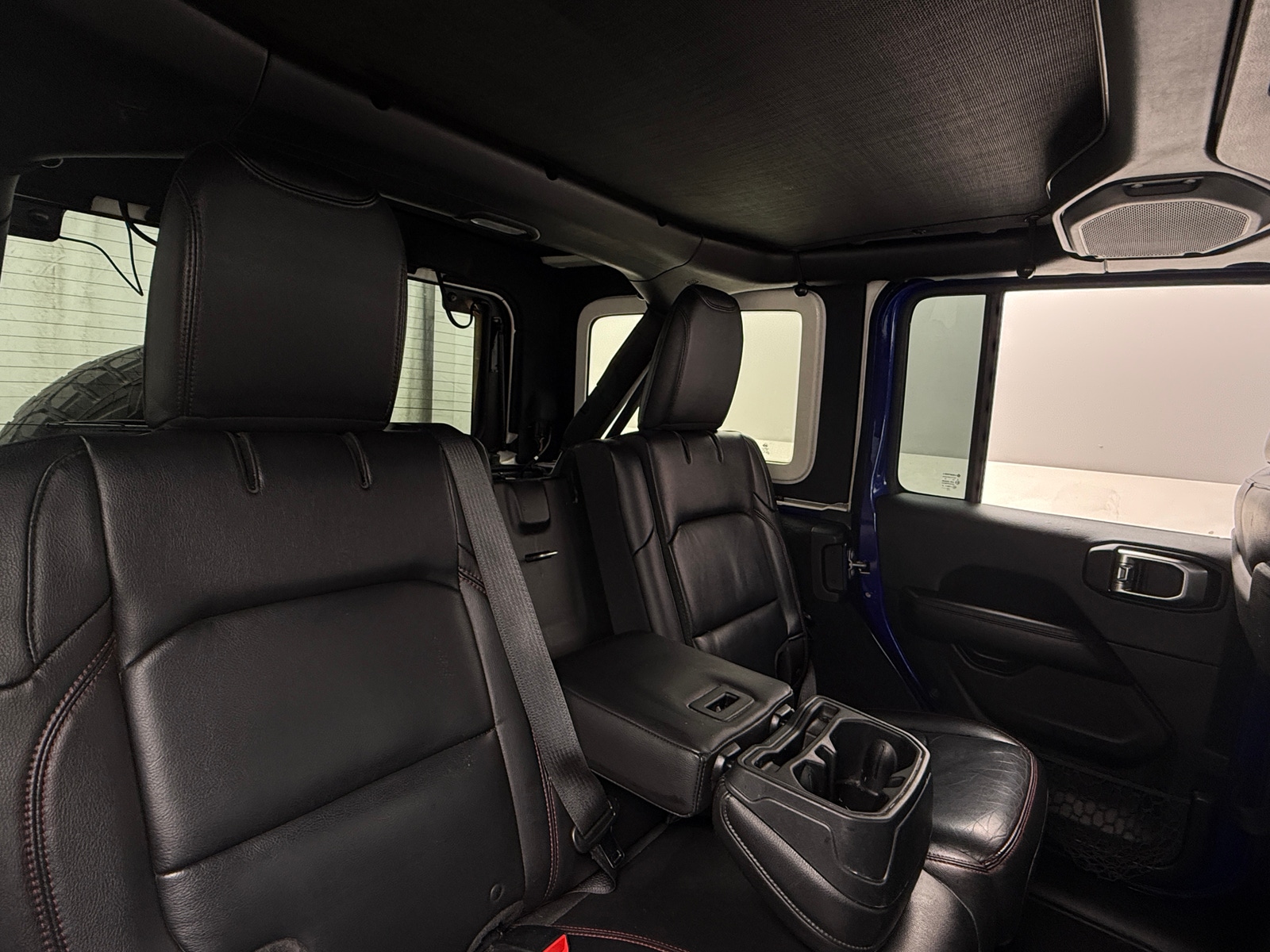 Thumbnail: 2018 Jeep Wrangler - 6