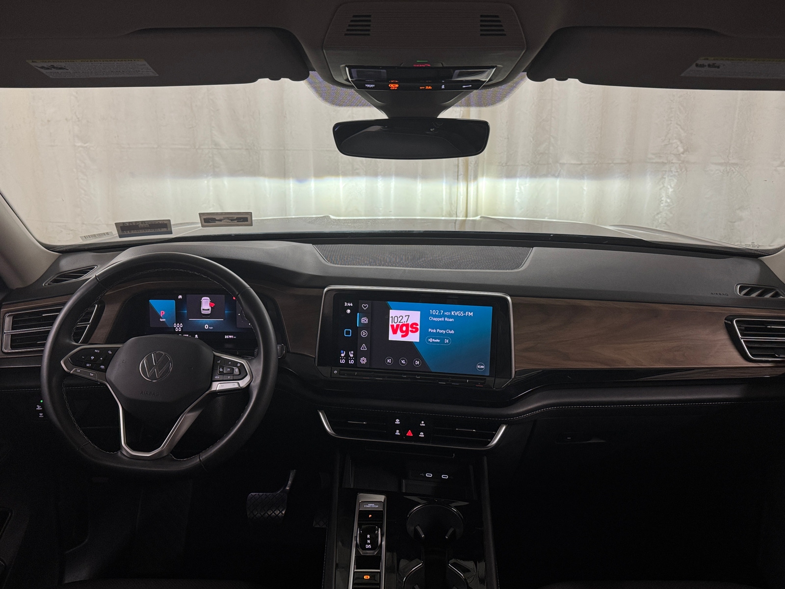 Thumbnail: 2024 Volkswagen Atlas - 2