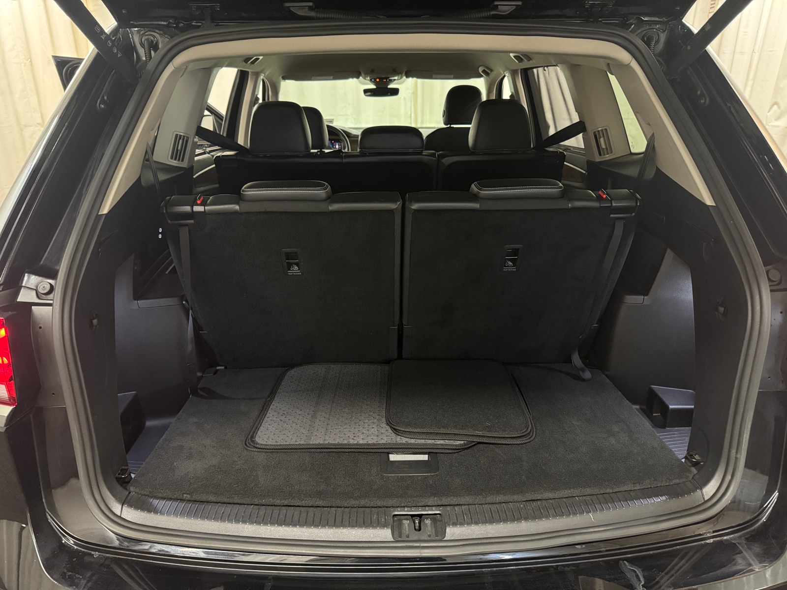 Thumbnail: 2024 Volkswagen Atlas - 6