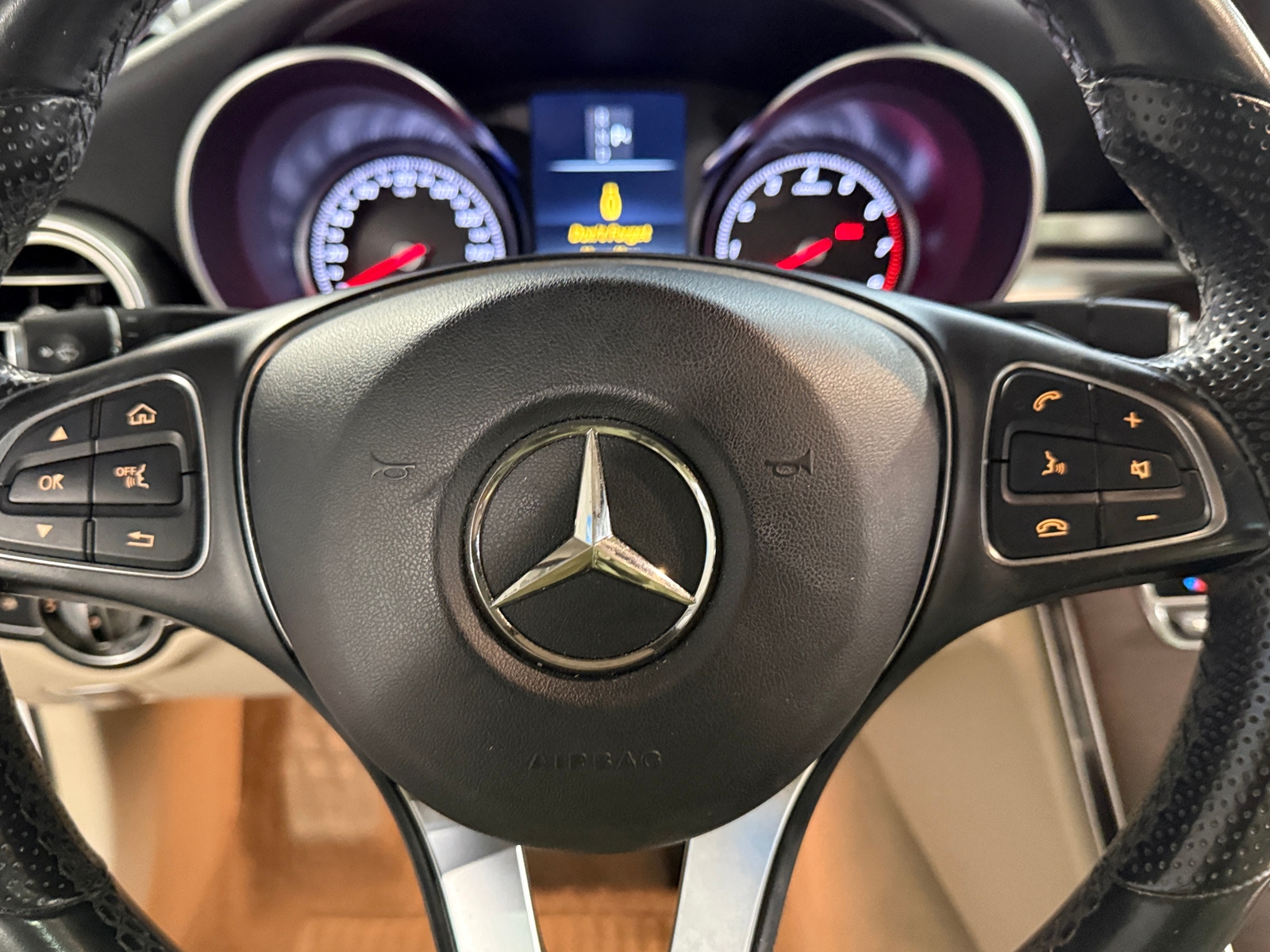 Thumbnail: 2017 Mercedes-Benz C-Class - 3