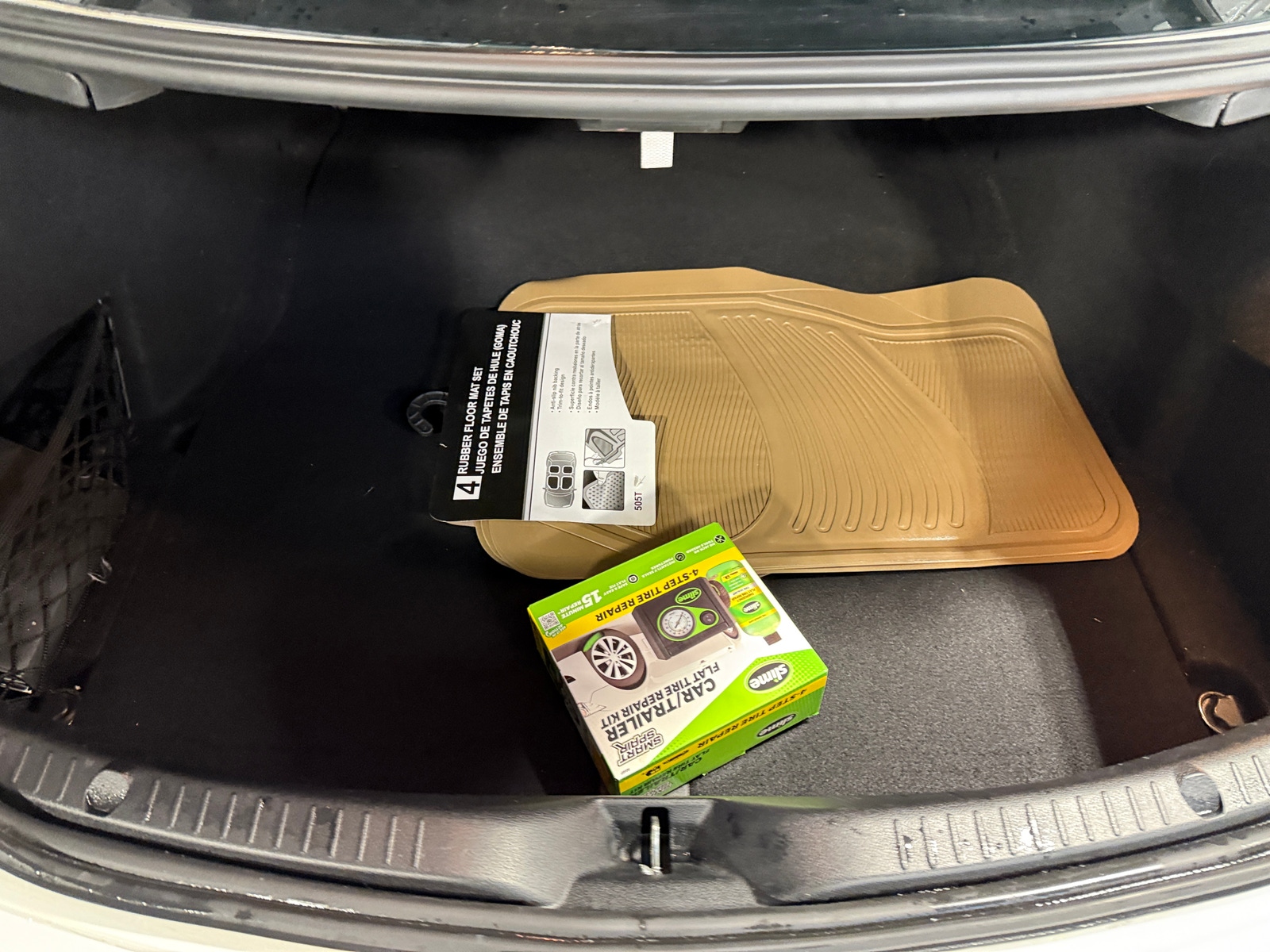 Thumbnail: 2017 Mercedes-Benz C-Class - 4